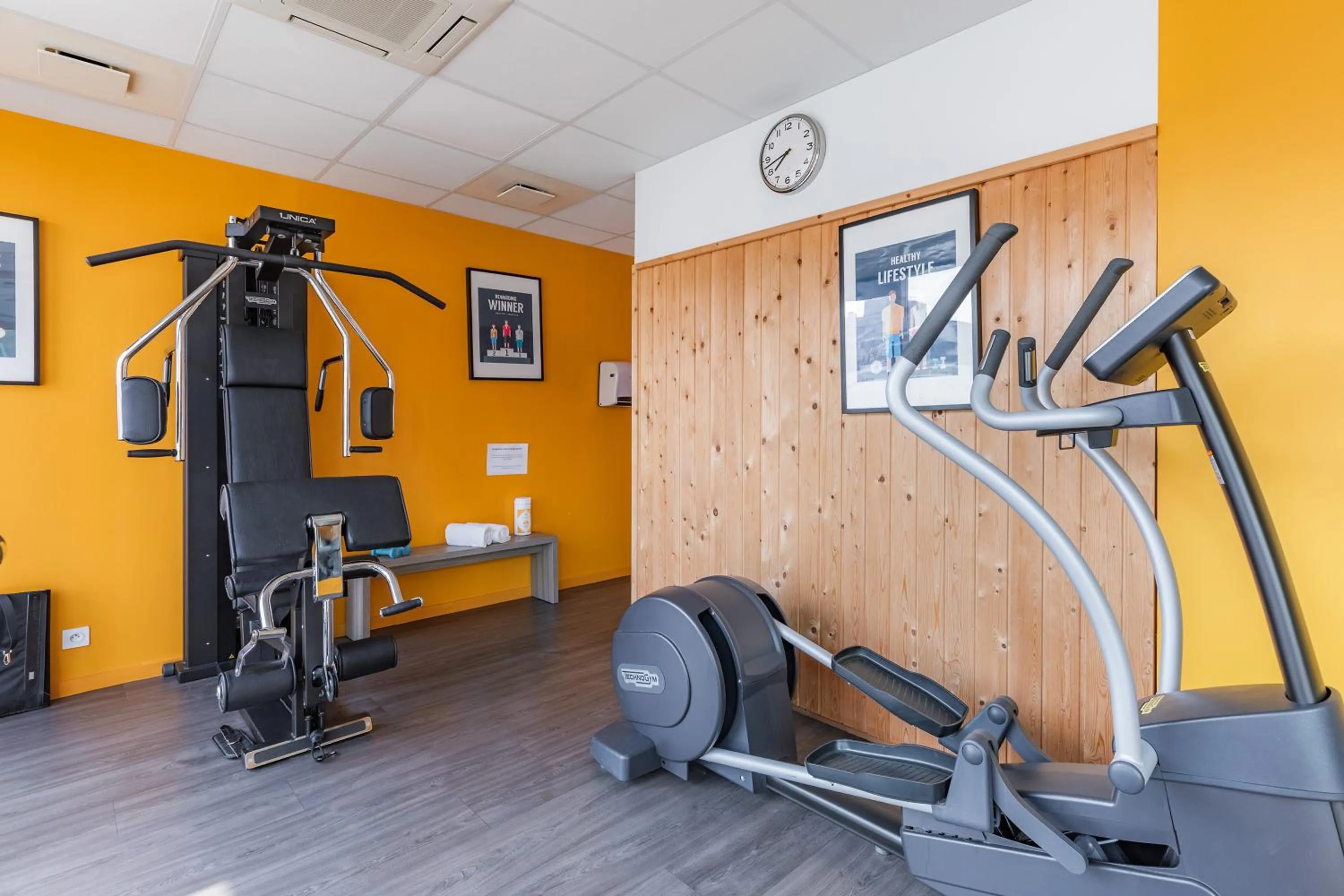 Fitness centre/facilities in Appart’City Confort Rennes – Cesson Sévigné
