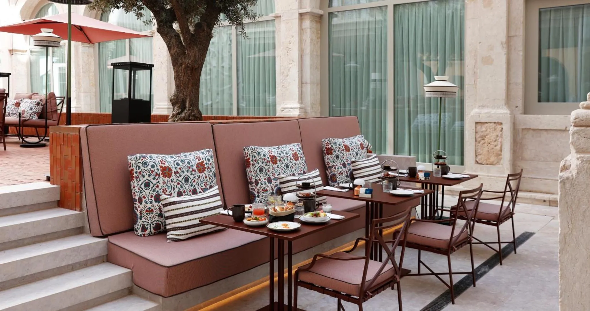 Patio in Convent Square Lisbon, Vignette Collection by IHG