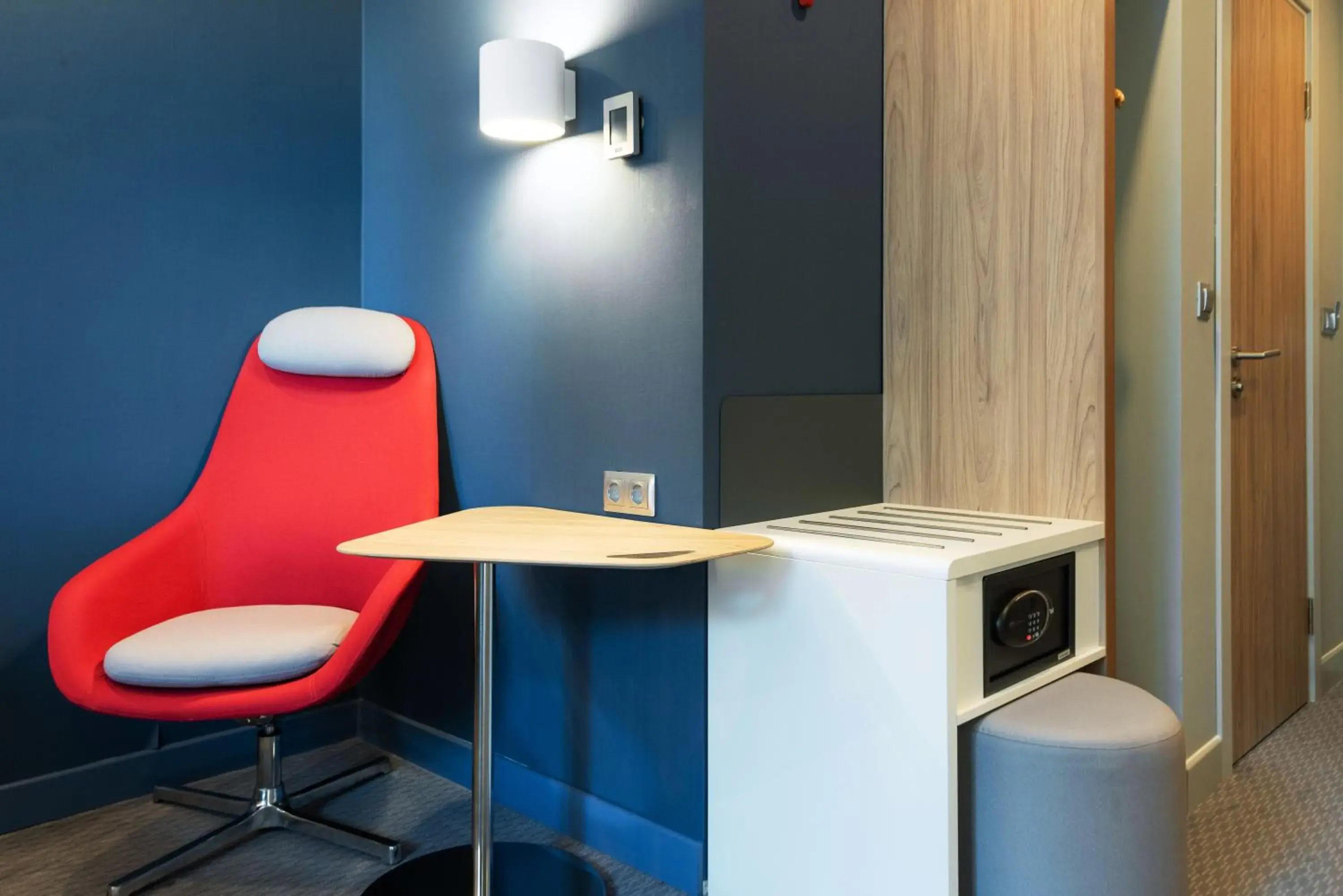 Standard Queen Room - Accessible with Free Breakfast in Holiday Inn Express - Astana - Turan by IHG Standard Queen Room - Accessible with Free Breakfast in Holiday Inn Express - Astana - Turan by IHG