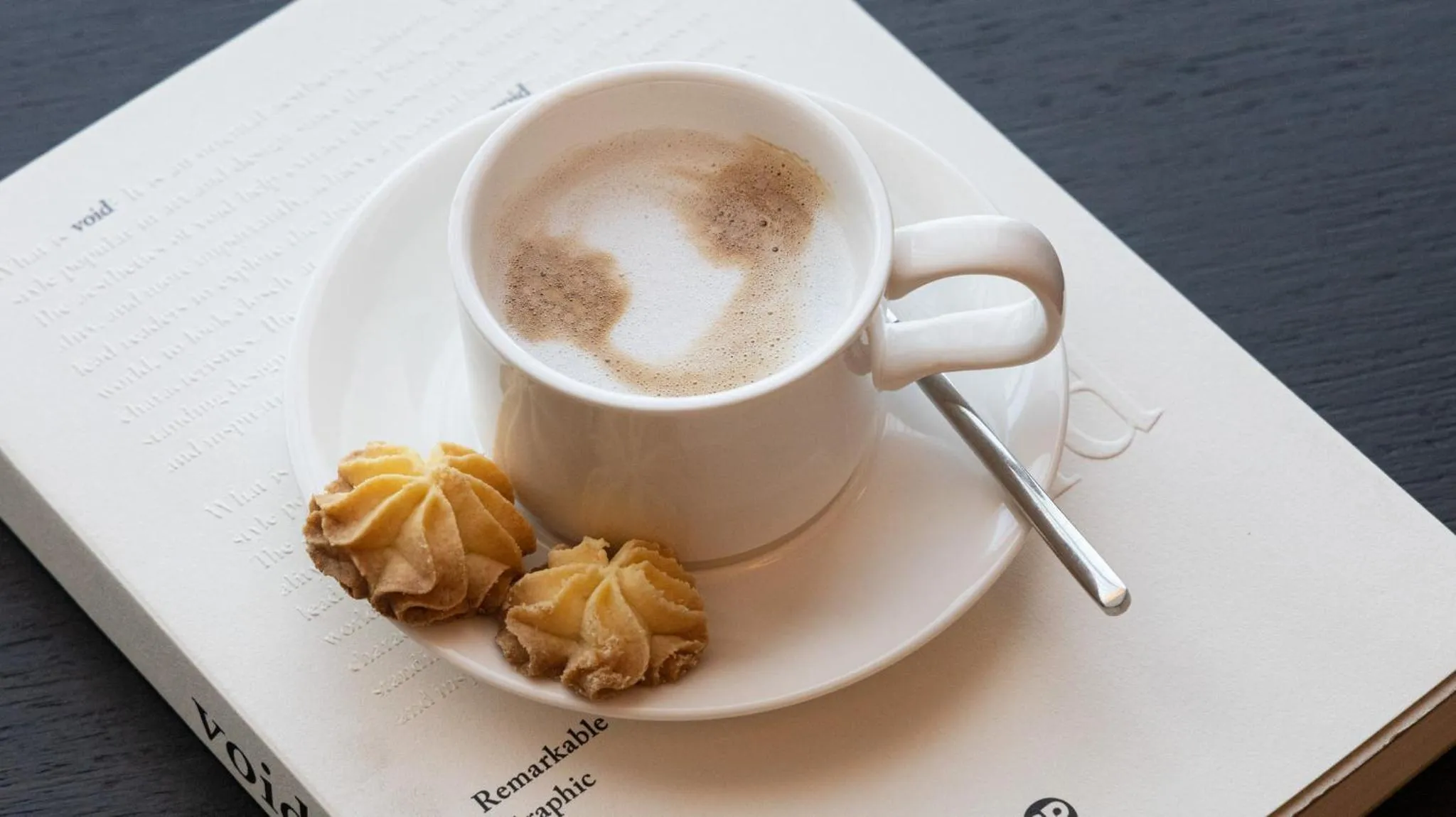 Restaurant/places to eat in Crowne Plaza Hangzhou Linping by IHG