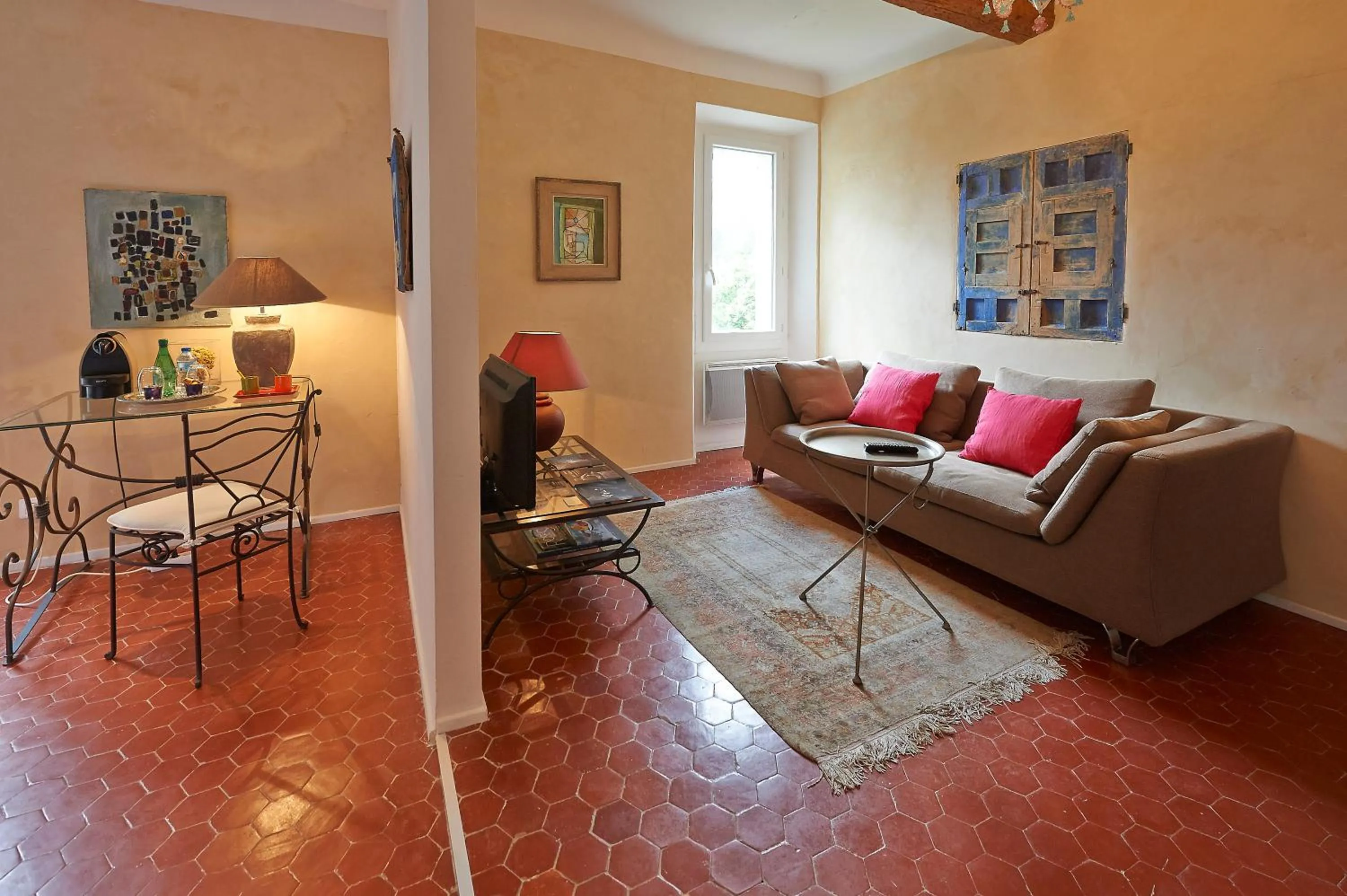 La Grande Maison De Nans