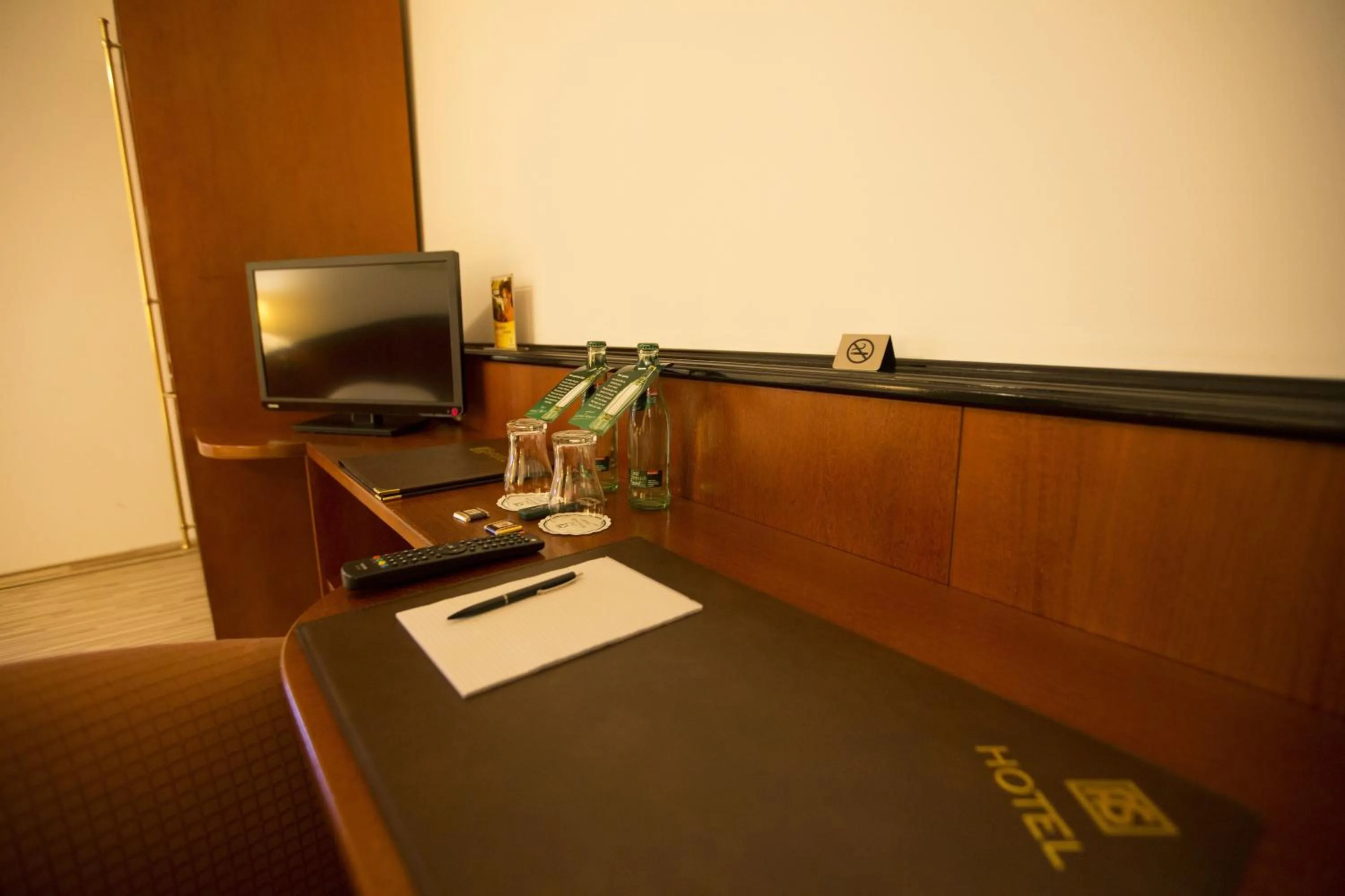 Photo of the whole room in AS Hotel