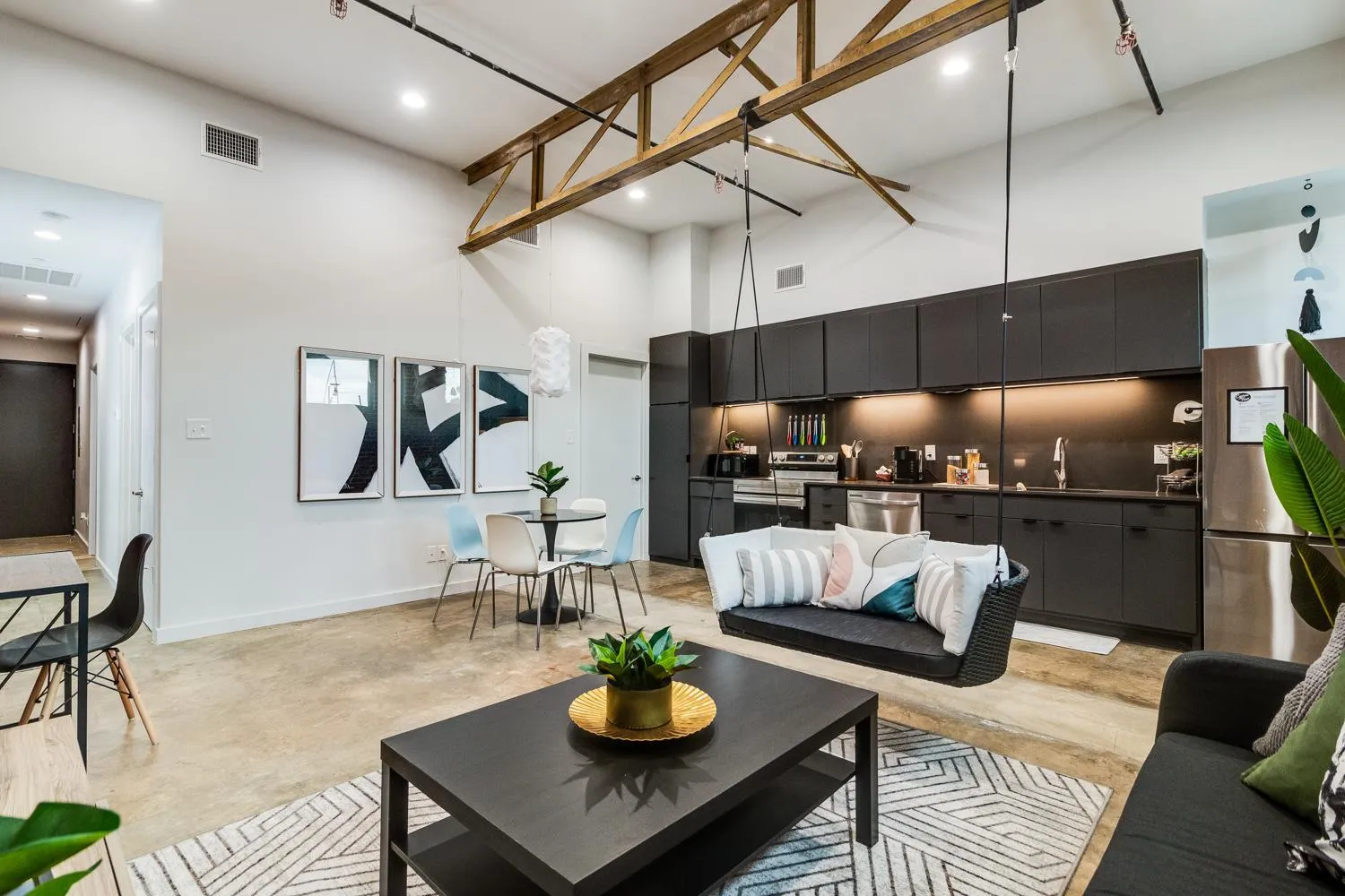 Kitchen or kitchenette in The Cypress Flats