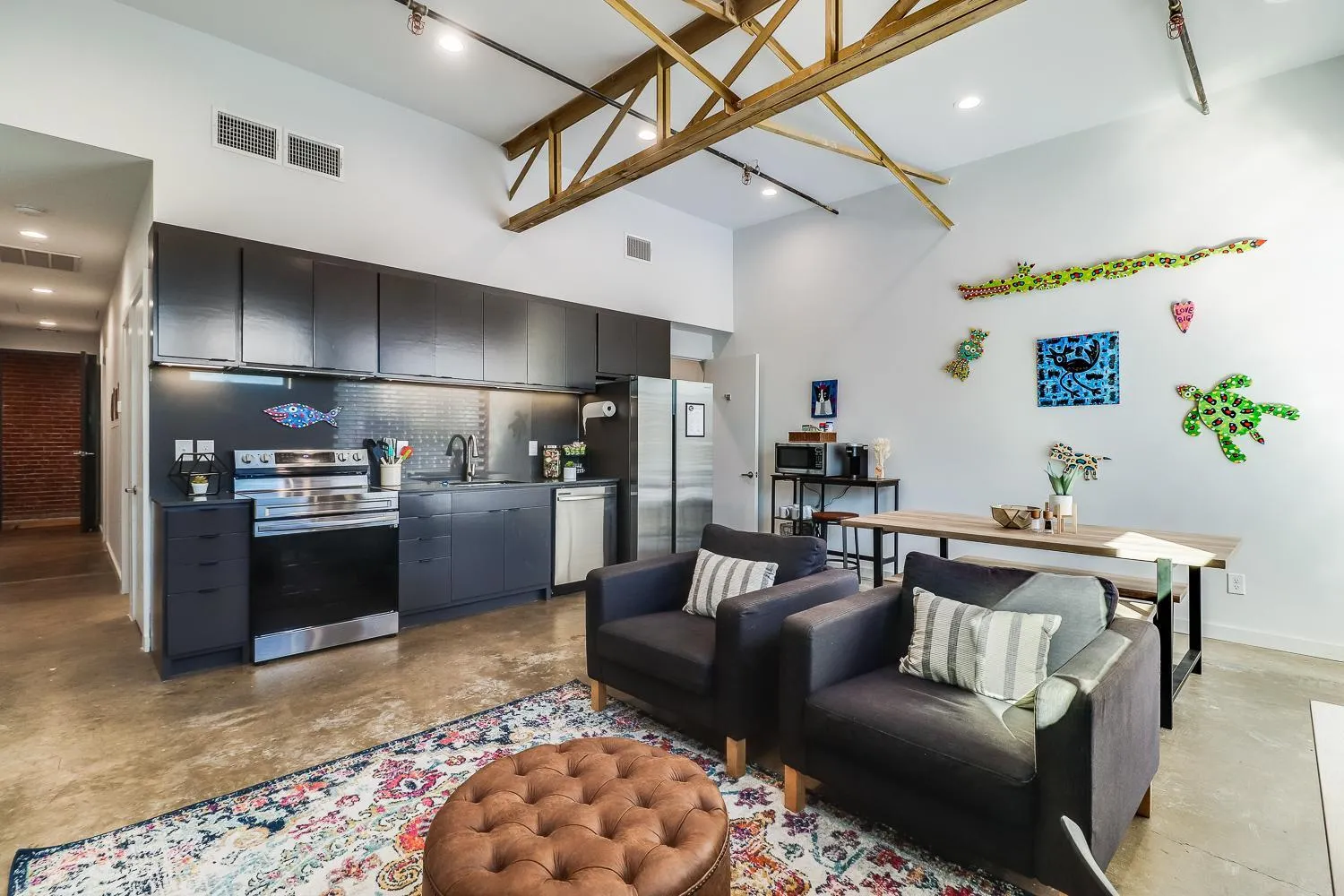 Kitchen or kitchenette in The Cypress Flats