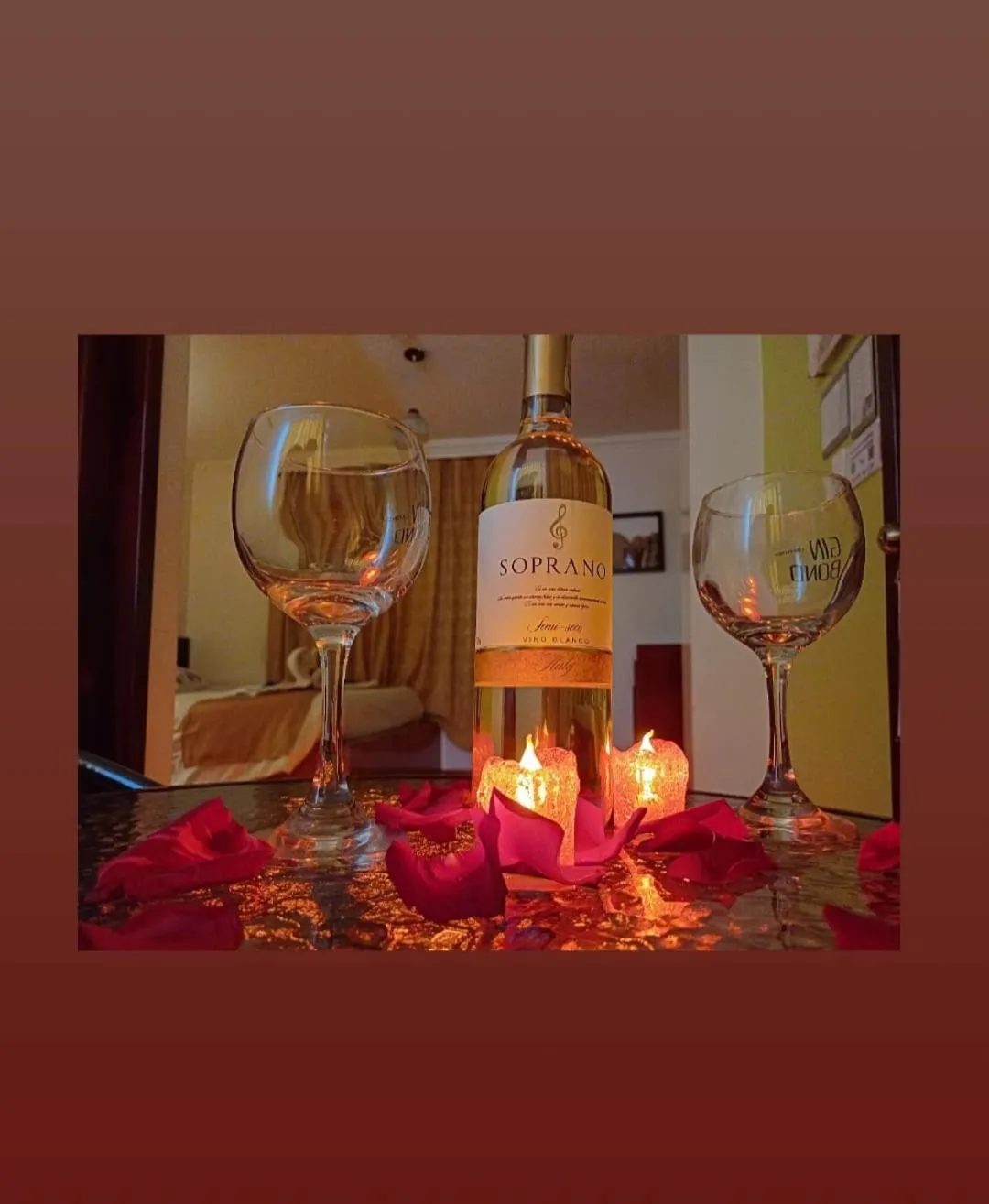 Food and drinks in La Rosario Hotel