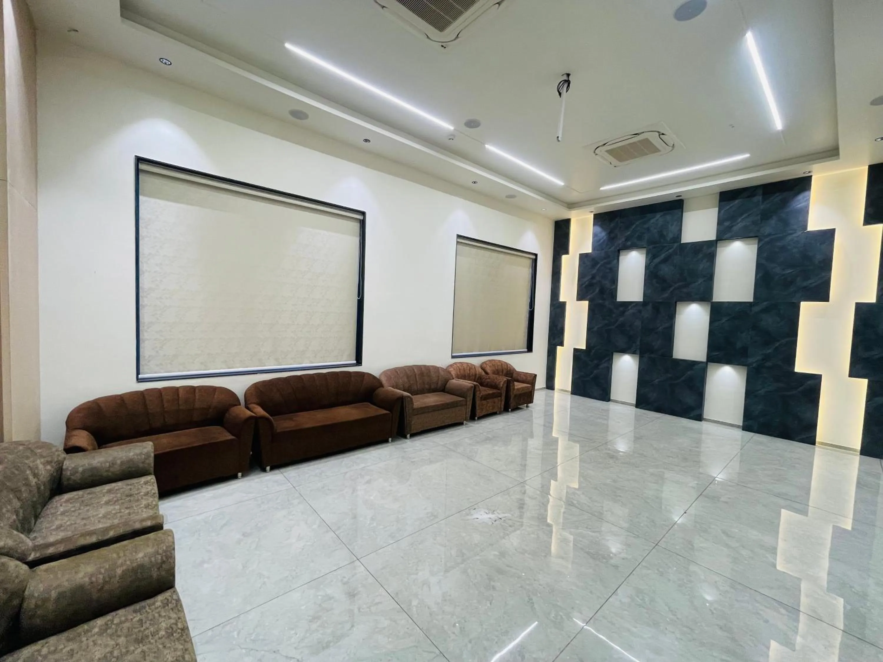 Banquet/Function facilities in VITS Jamnagar