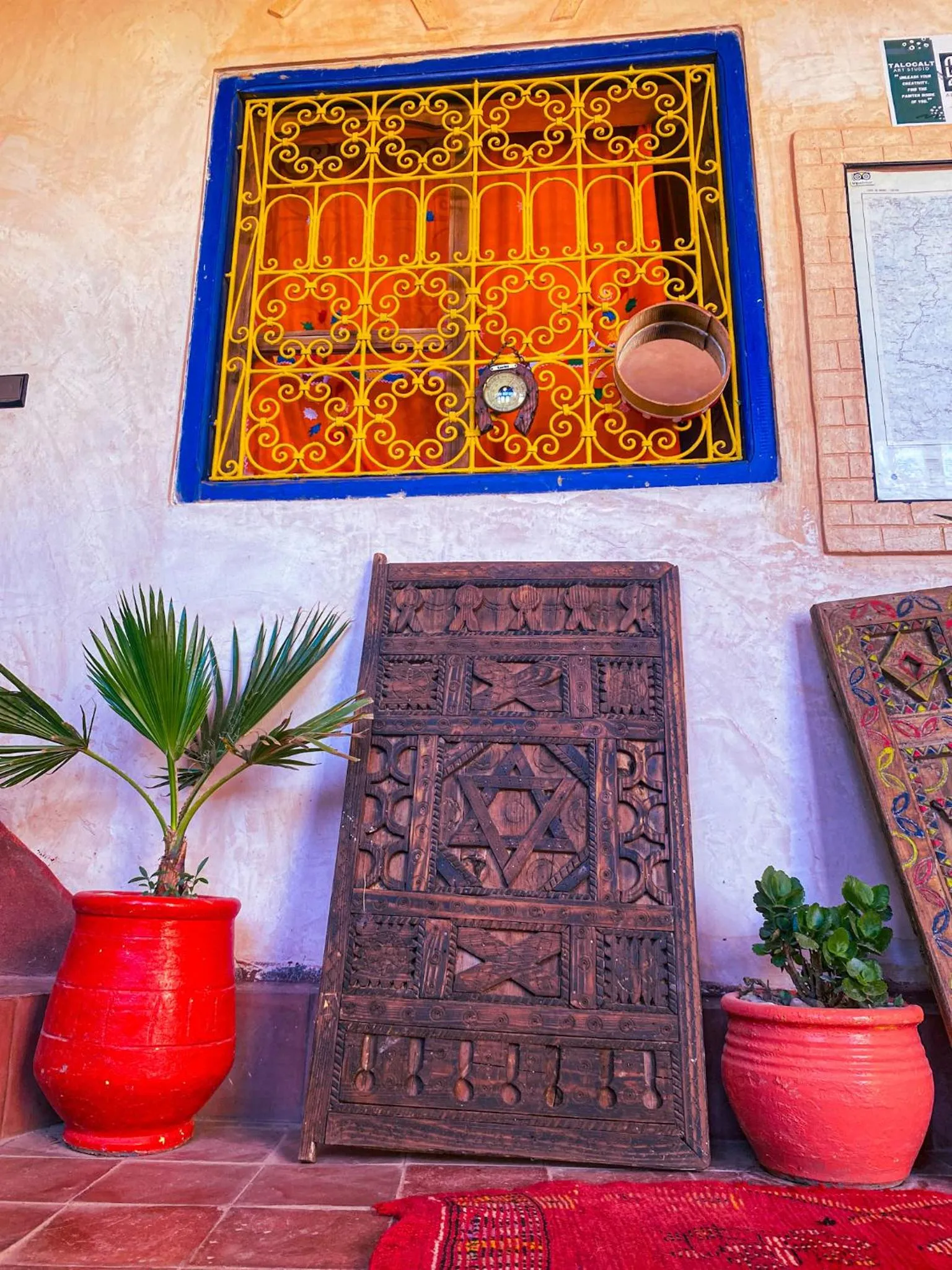 Property building in Auberge Ayouze