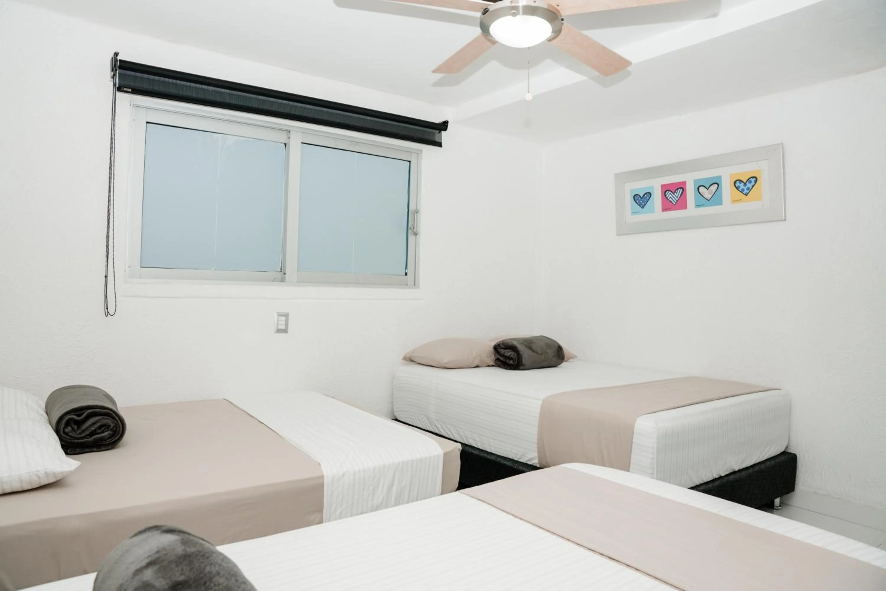 Bed in Hotel Kaamú Taganga