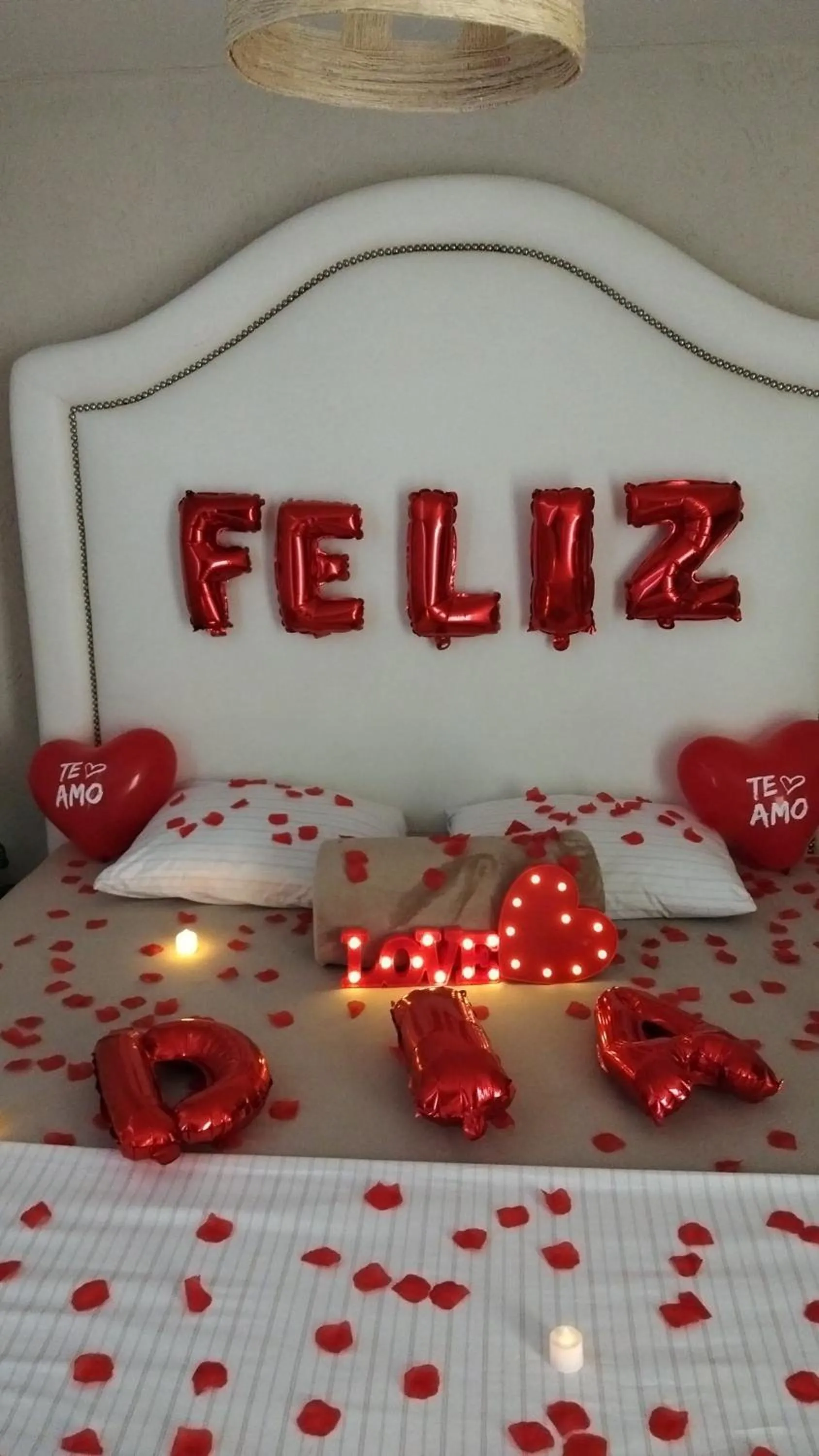 Bed in Hotel Kaamú Taganga