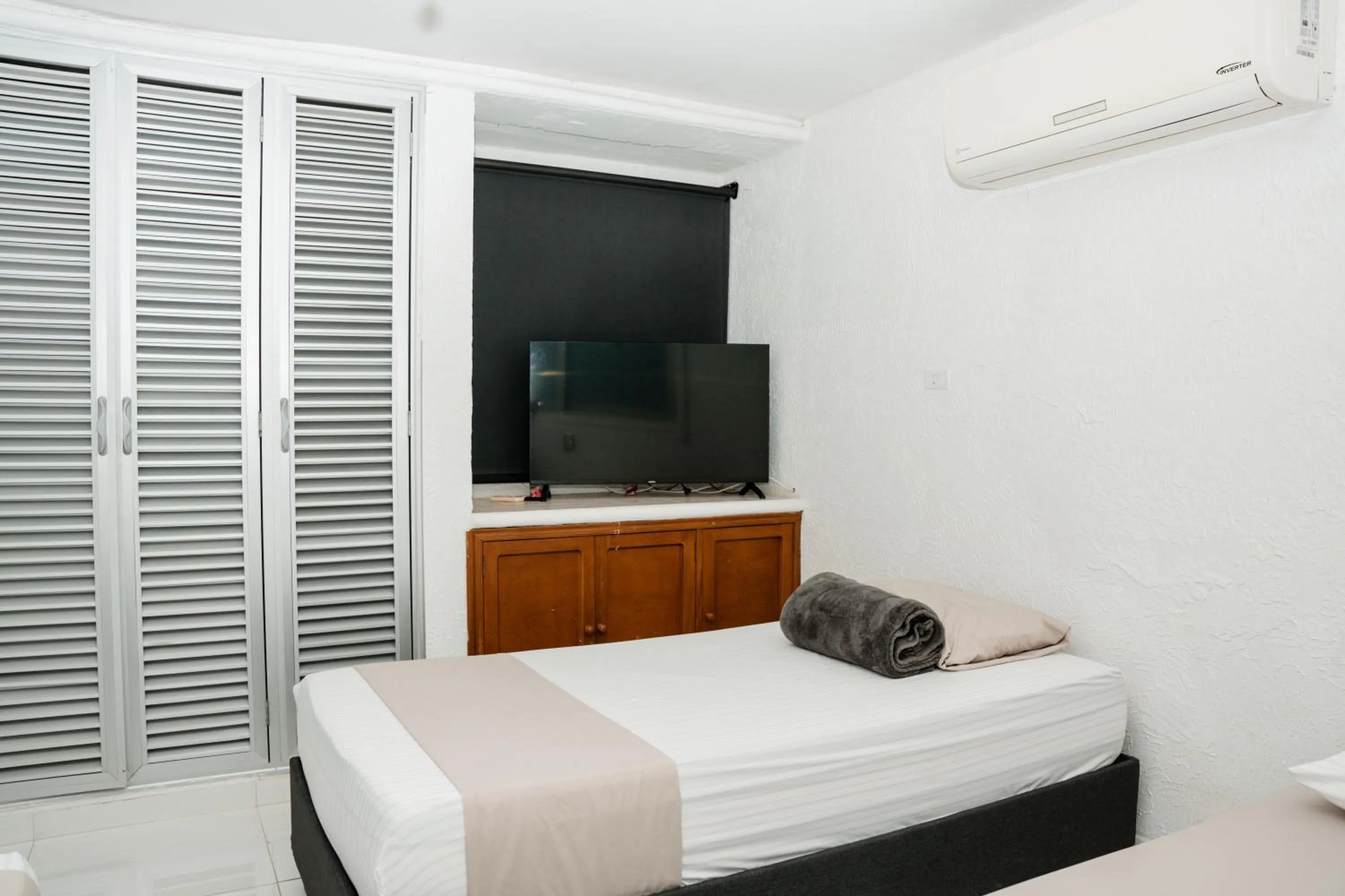 TV and multimedia, Bed in Hotel Kaamú Taganga