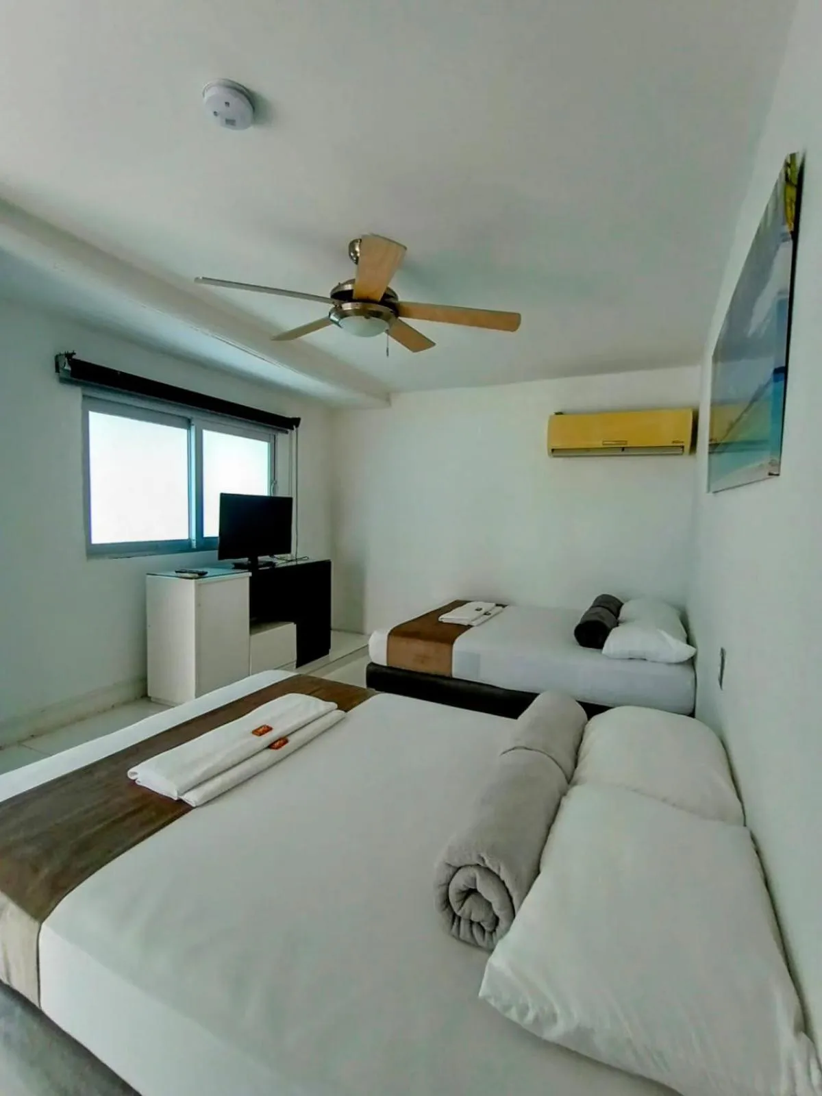 Bedroom, Bed in Hotel Kaamú Taganga