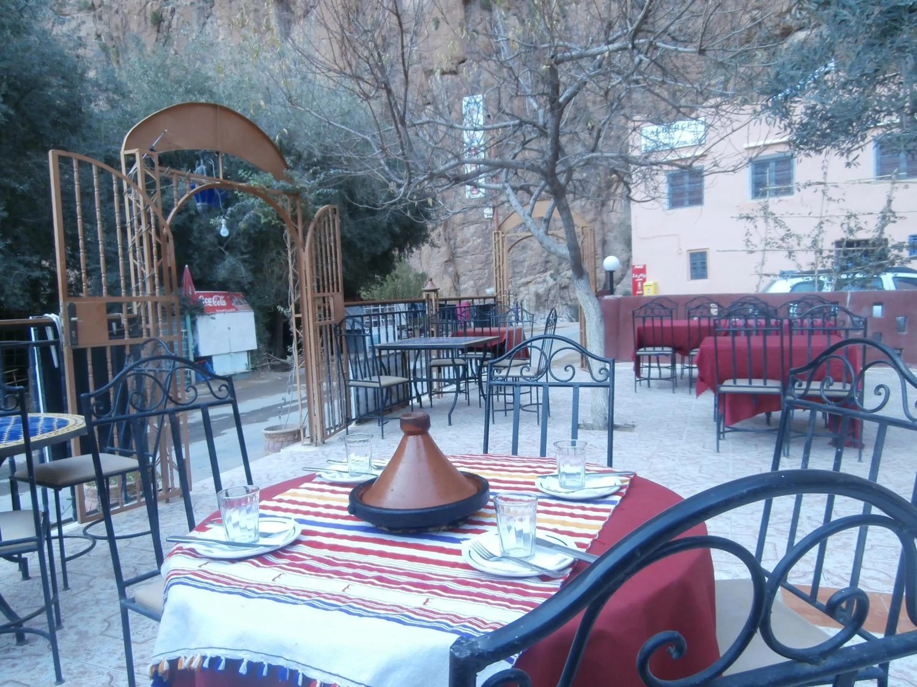 Restaurant/places to eat in Etoile des Gorges