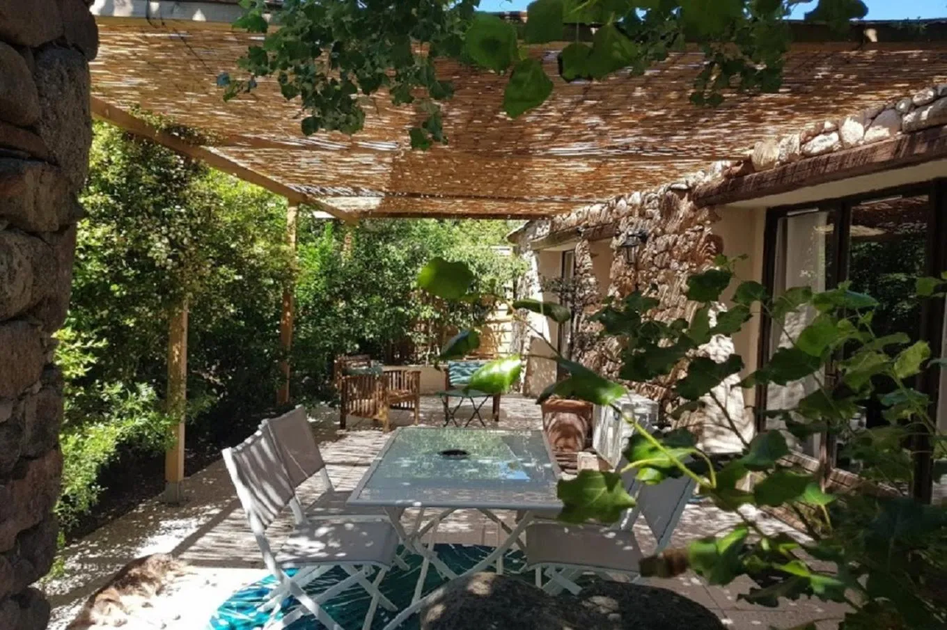 Patio in Salvacintoggio -Votre Villa avec Piscine Privée-