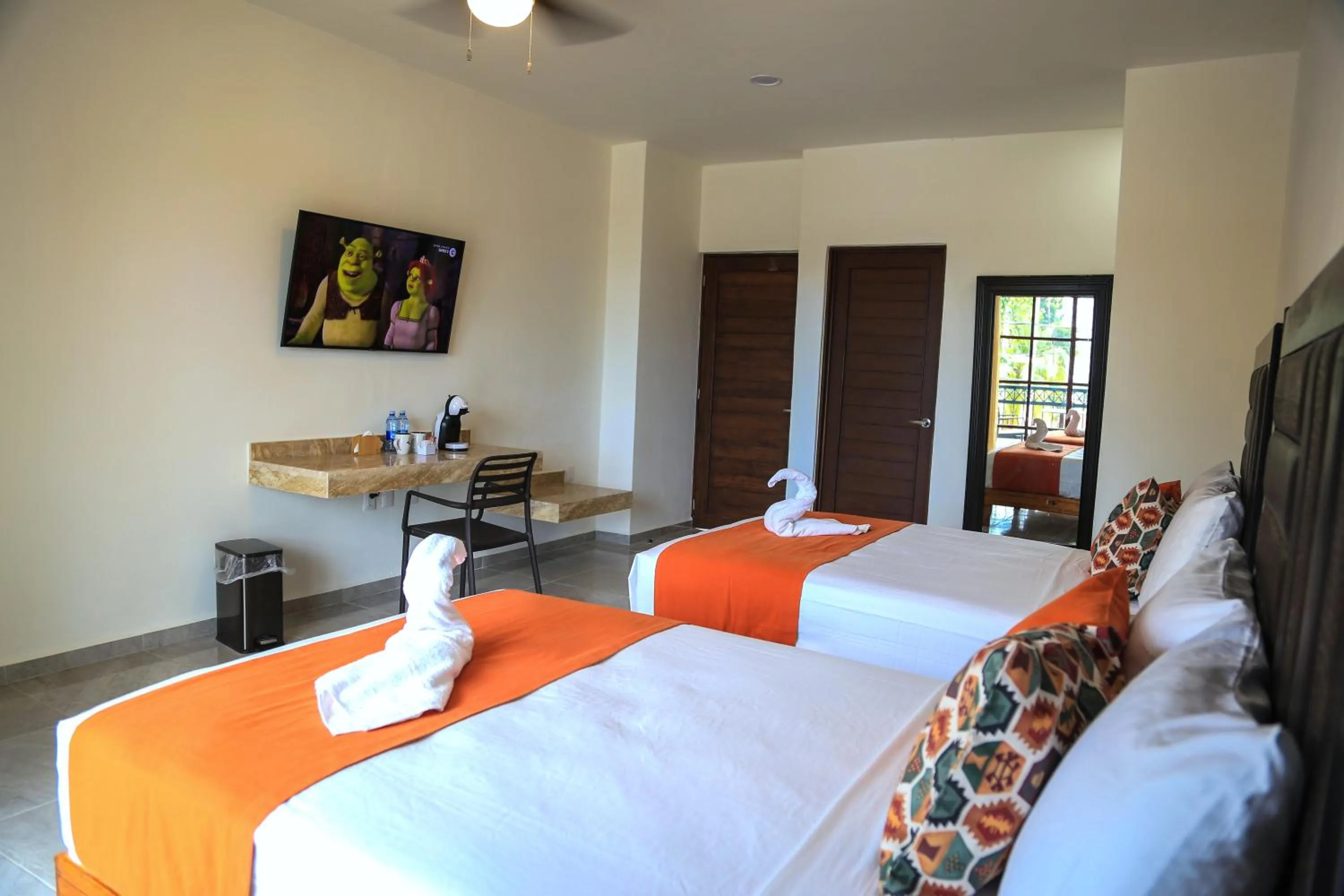 Bed in Hotel Alux x Over Blue