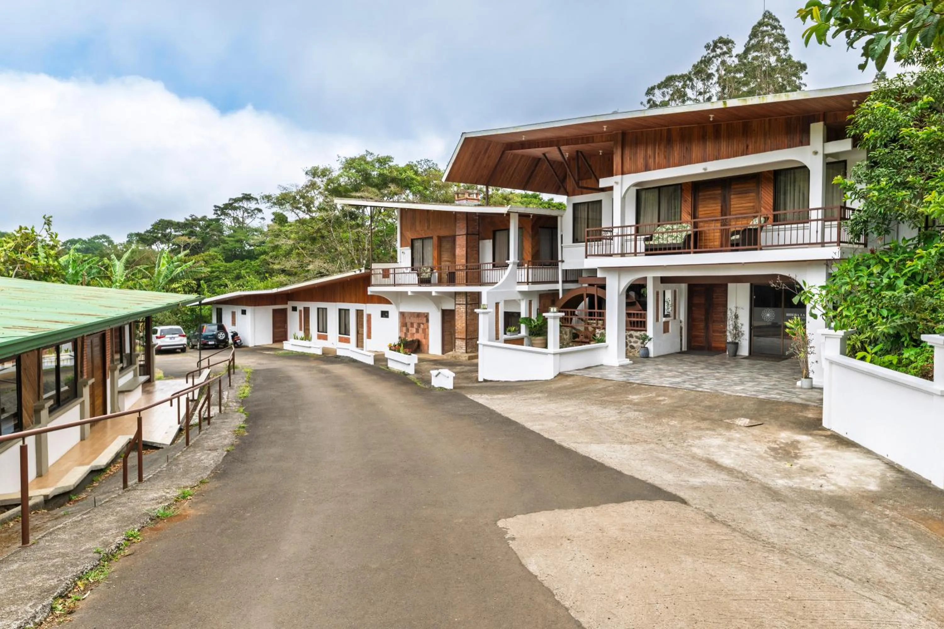 Property building in Hotel Ribera La Paz