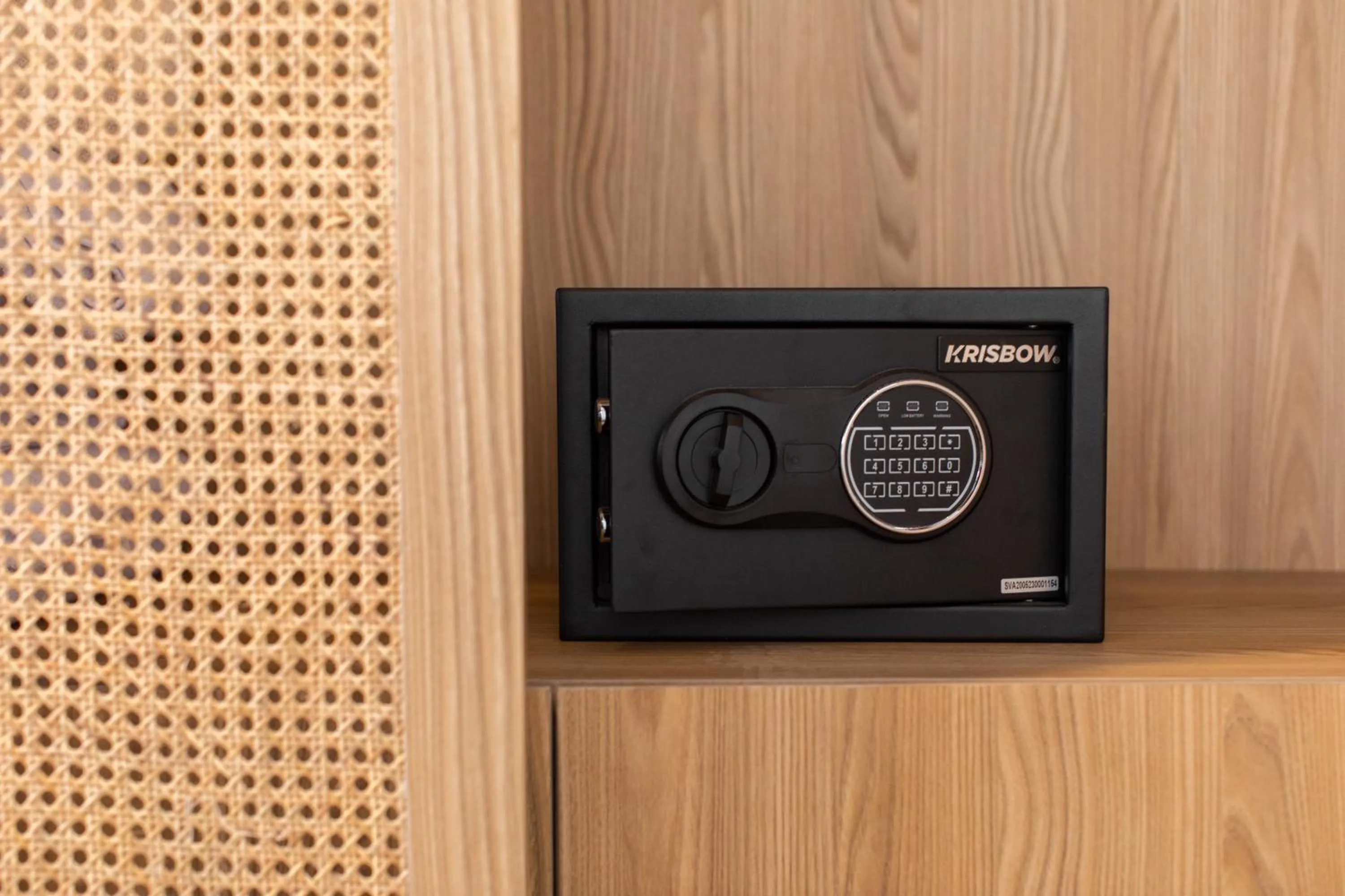 safe in 20 Suites Umalas