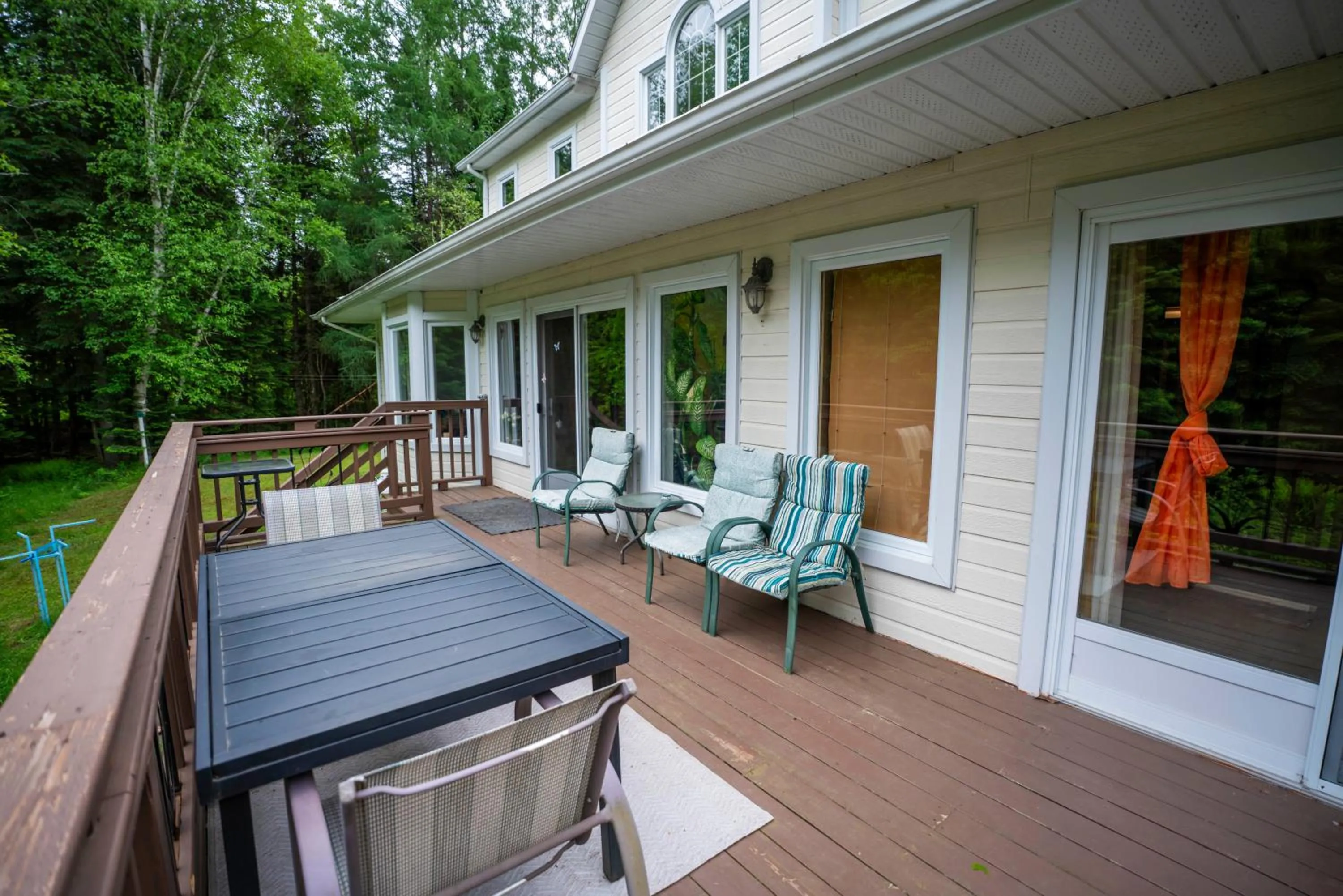 Balcony/Terrace in Gîte Crystal Inn