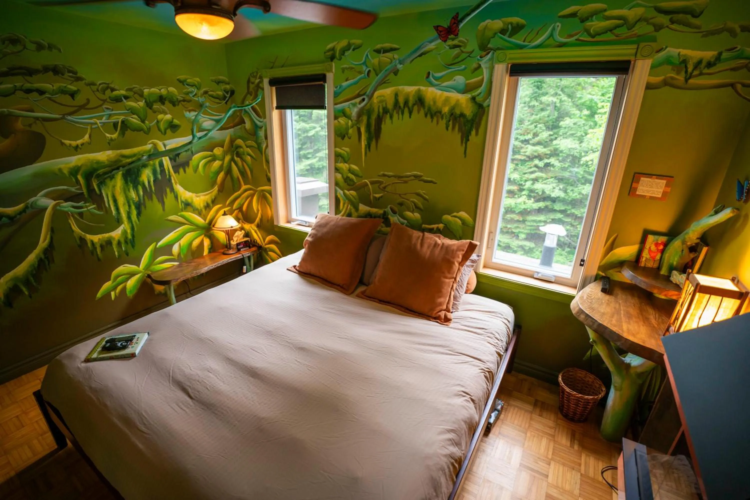 Bed in Gîte Crystal Inn