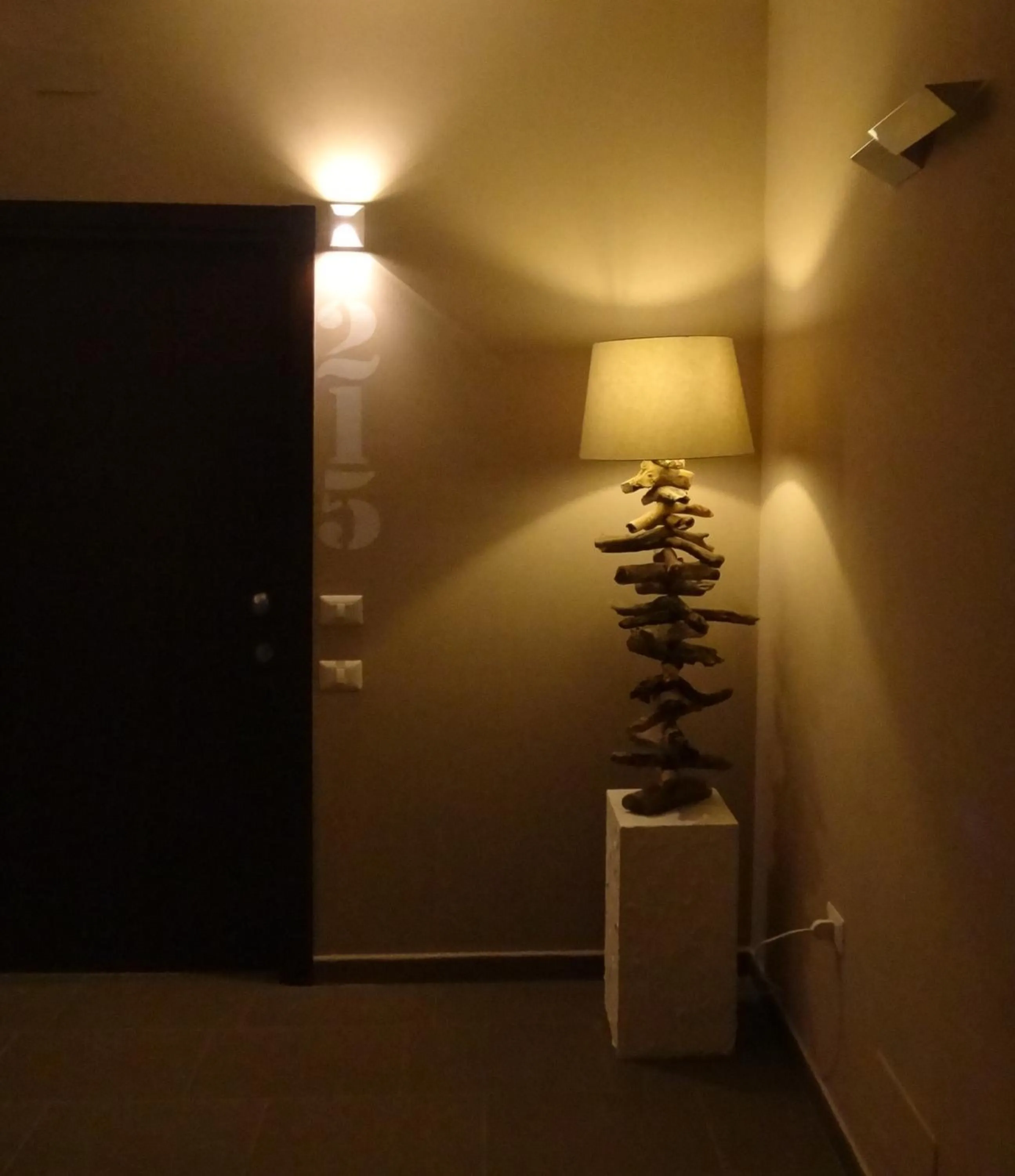 Decorative detail in Residenza Ondanomala