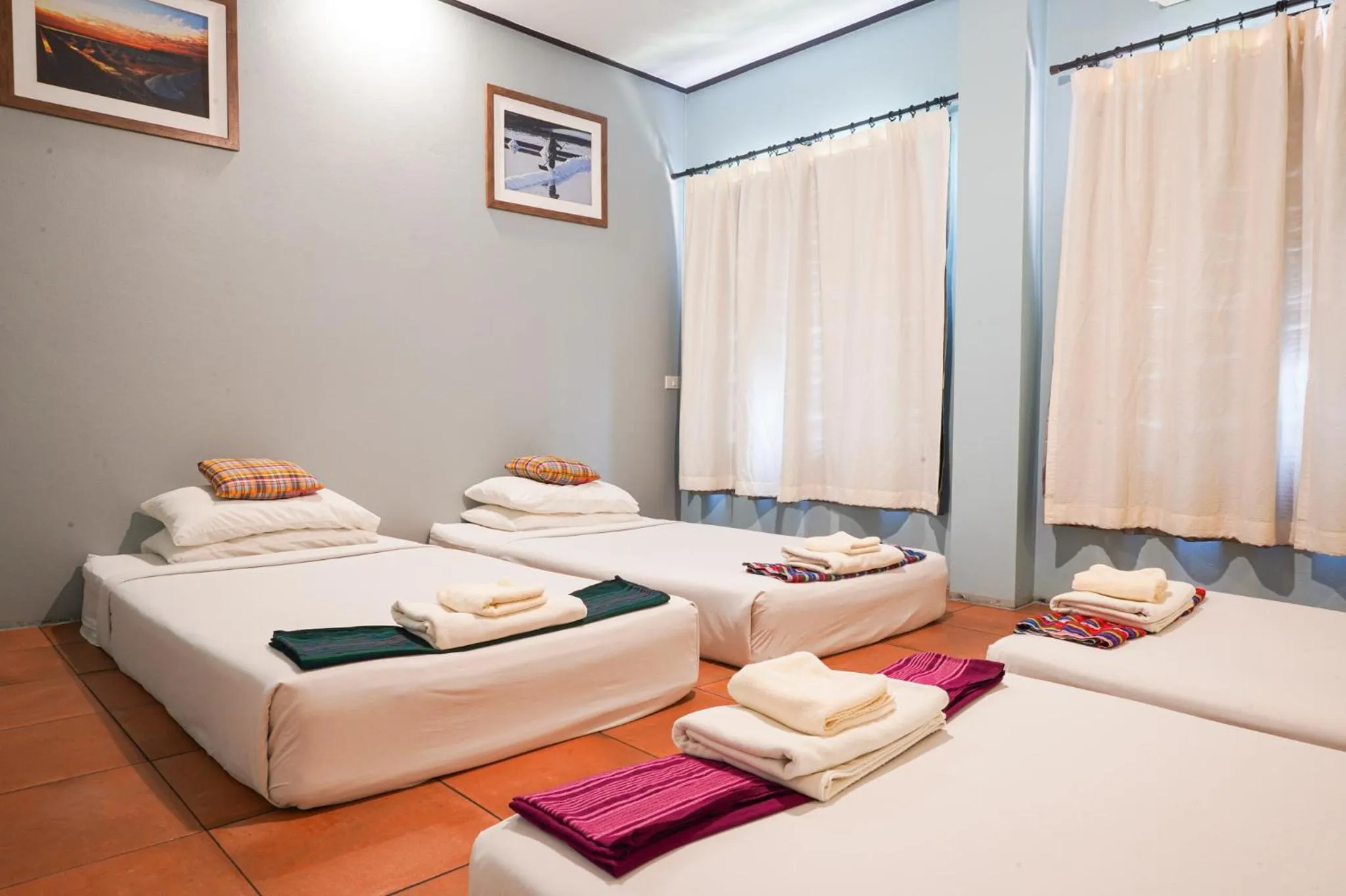 Bed in Thanicha Resort Amphawa