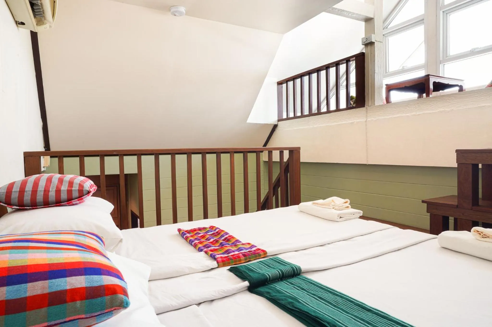 Bedroom, Bed in Thanicha Resort Amphawa