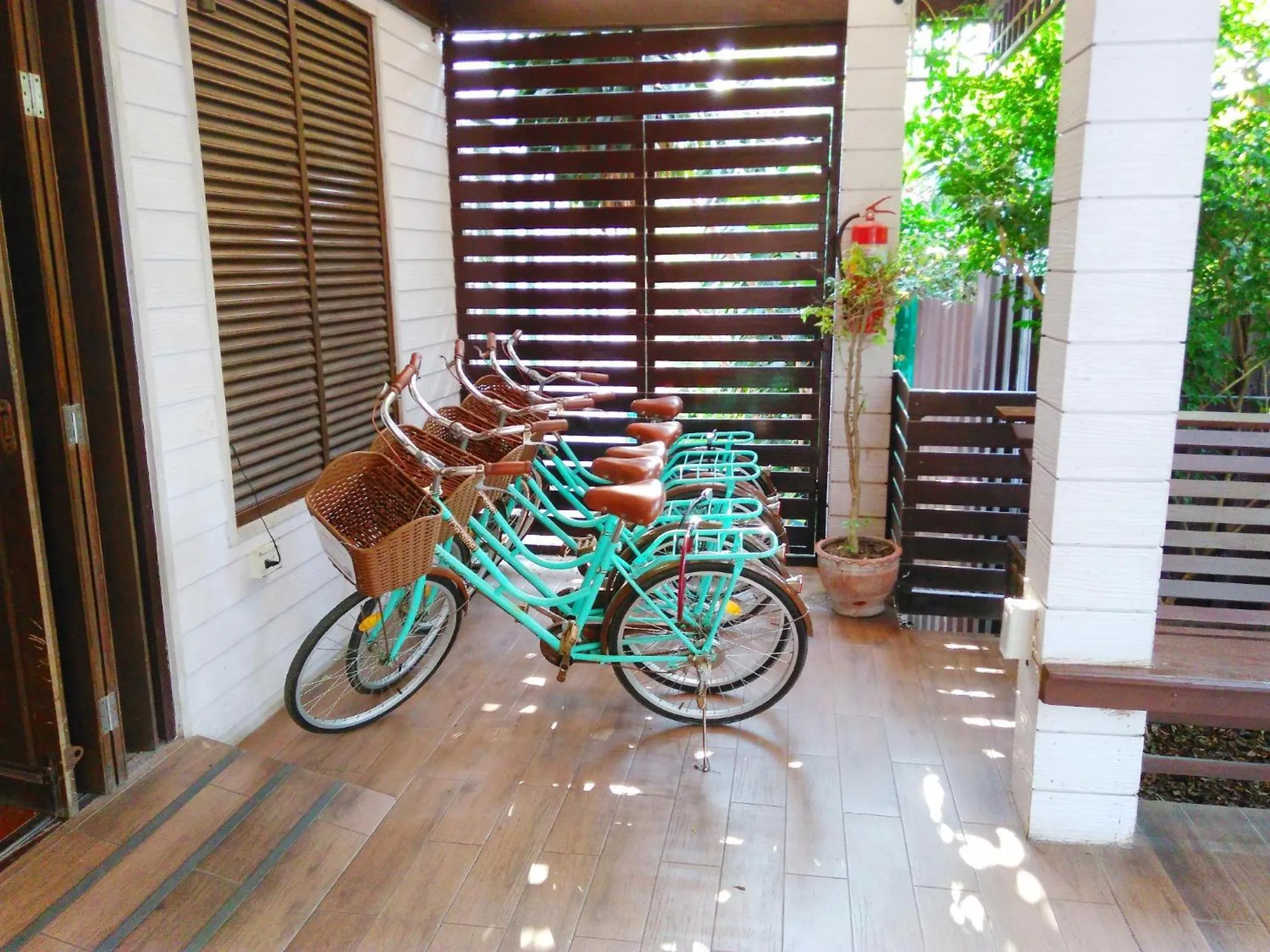 Cycling in Thanicha Resort Amphawa