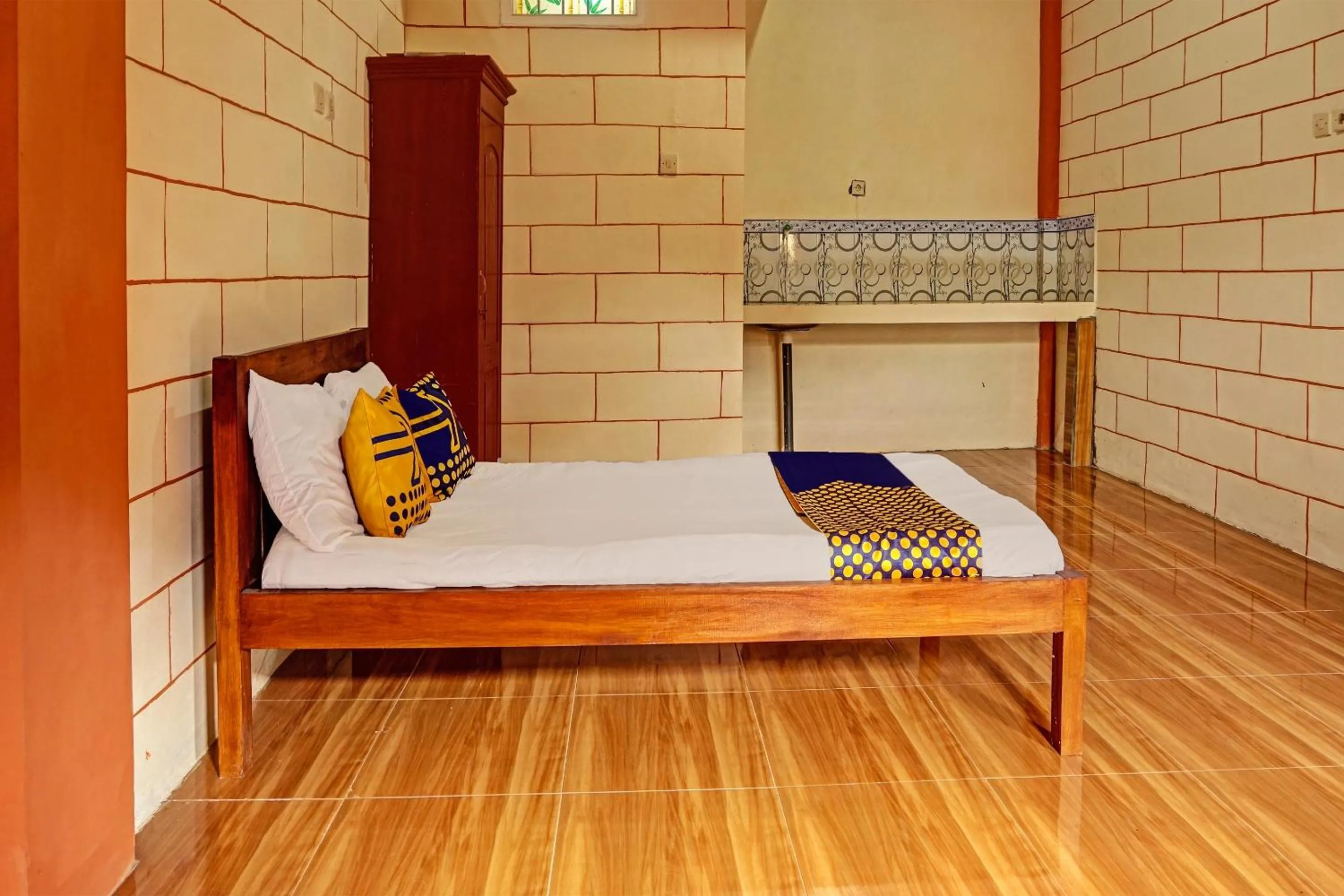 Bedroom, Bed in OYO Life 92568 Penginapan Joglo Syariah