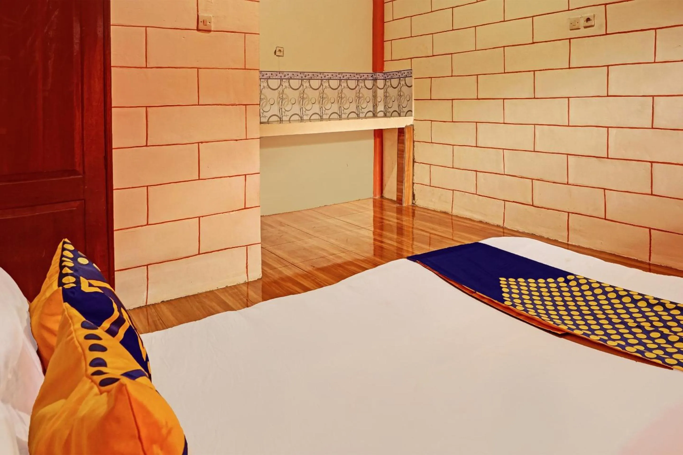 Bedroom, Bed in OYO Life 92568 Penginapan Joglo Syariah