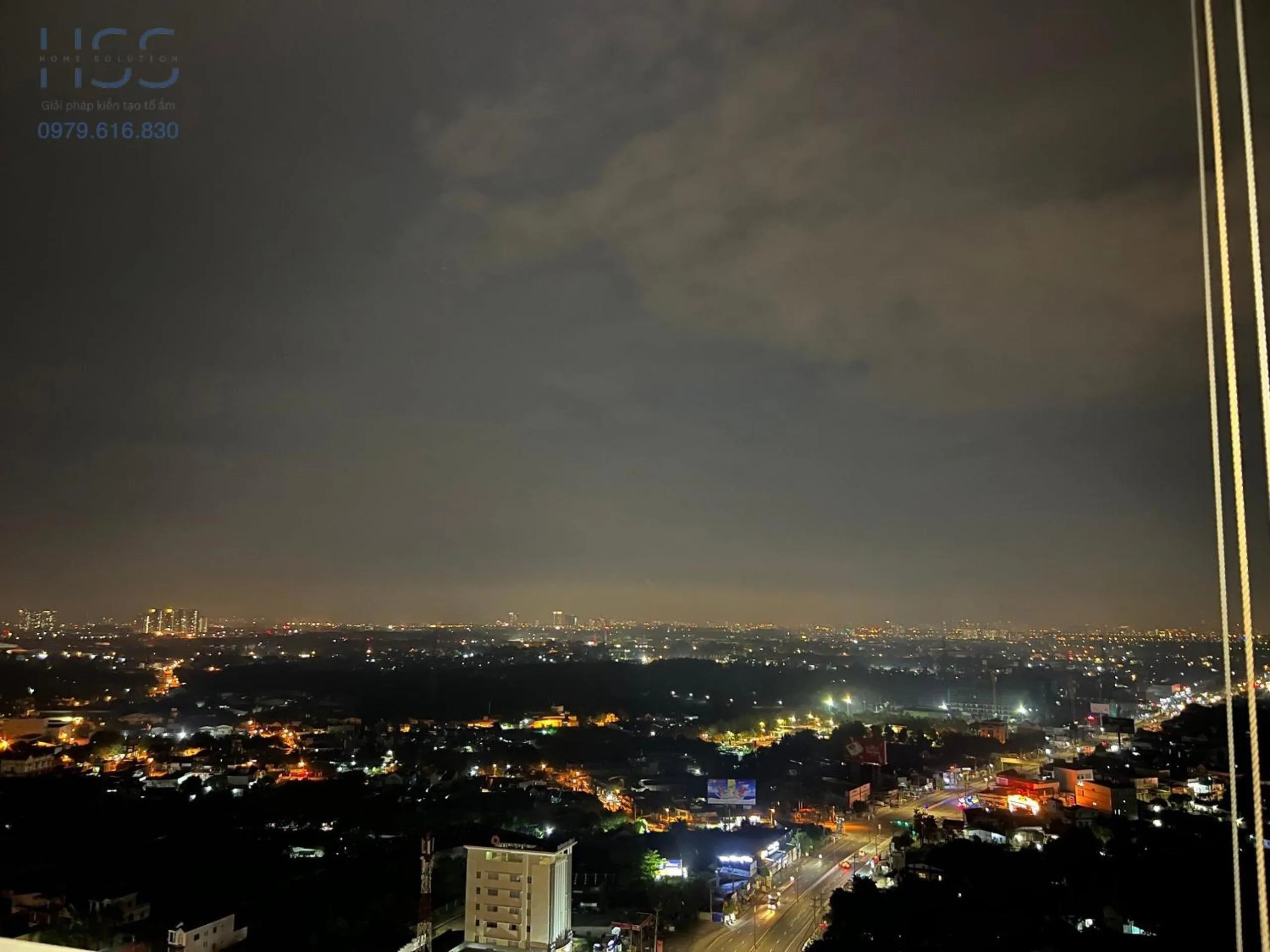 Night in The Emerald Golf View