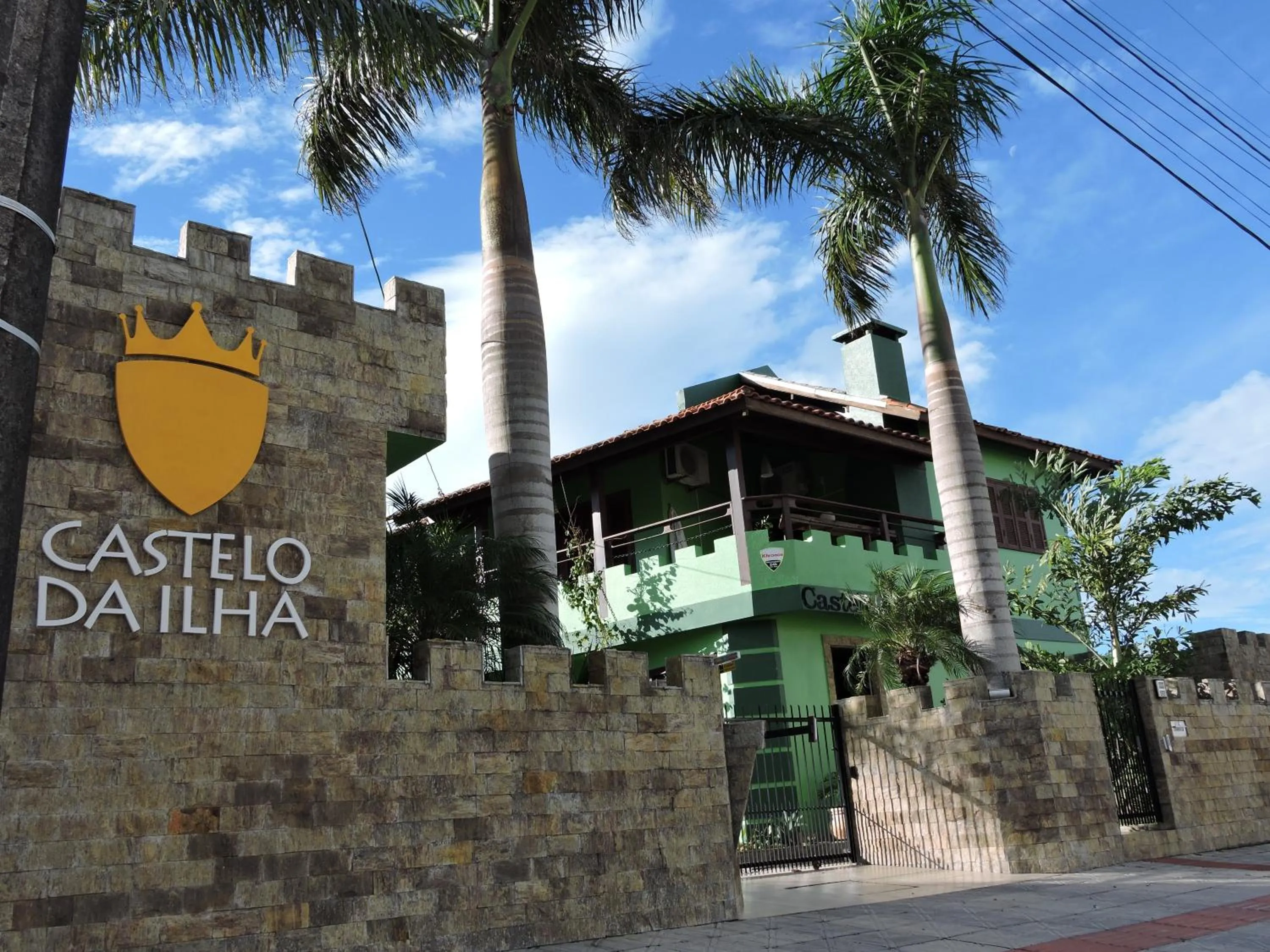 Facade/entrance in Castelo da Ilha