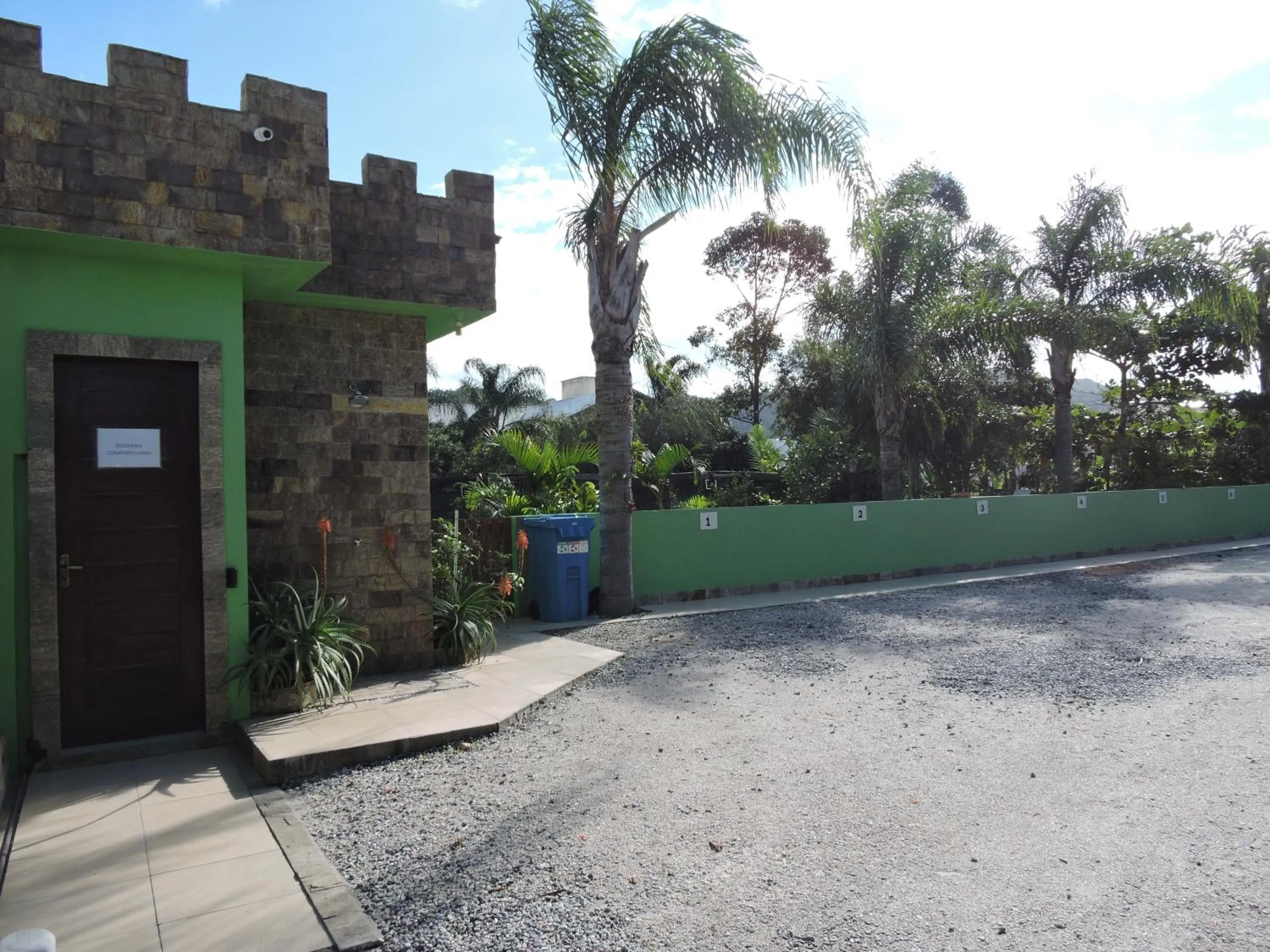 Property building in Castelo da Ilha