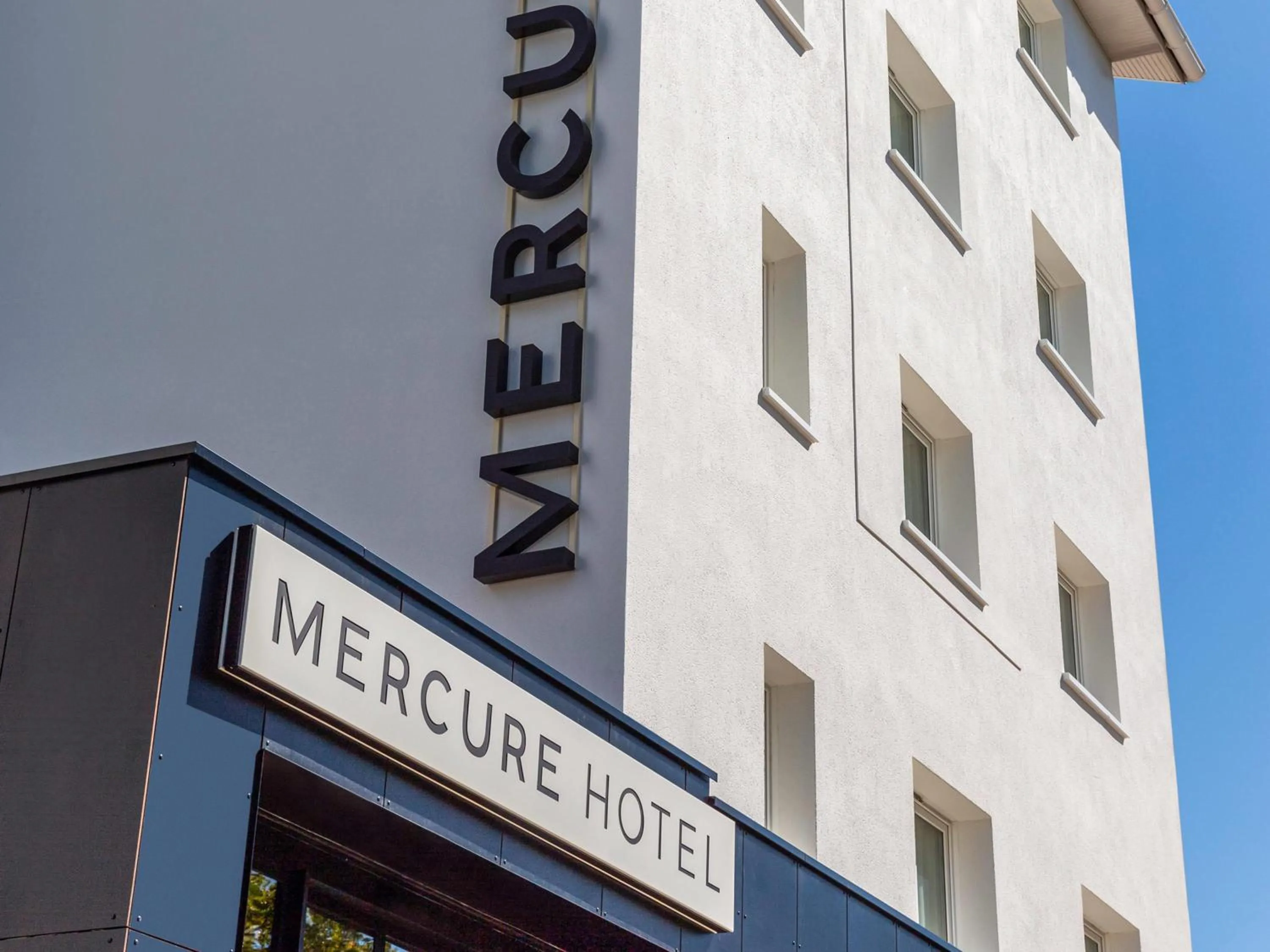 Property building in Mercure Toulouse Aeroport Blagnac