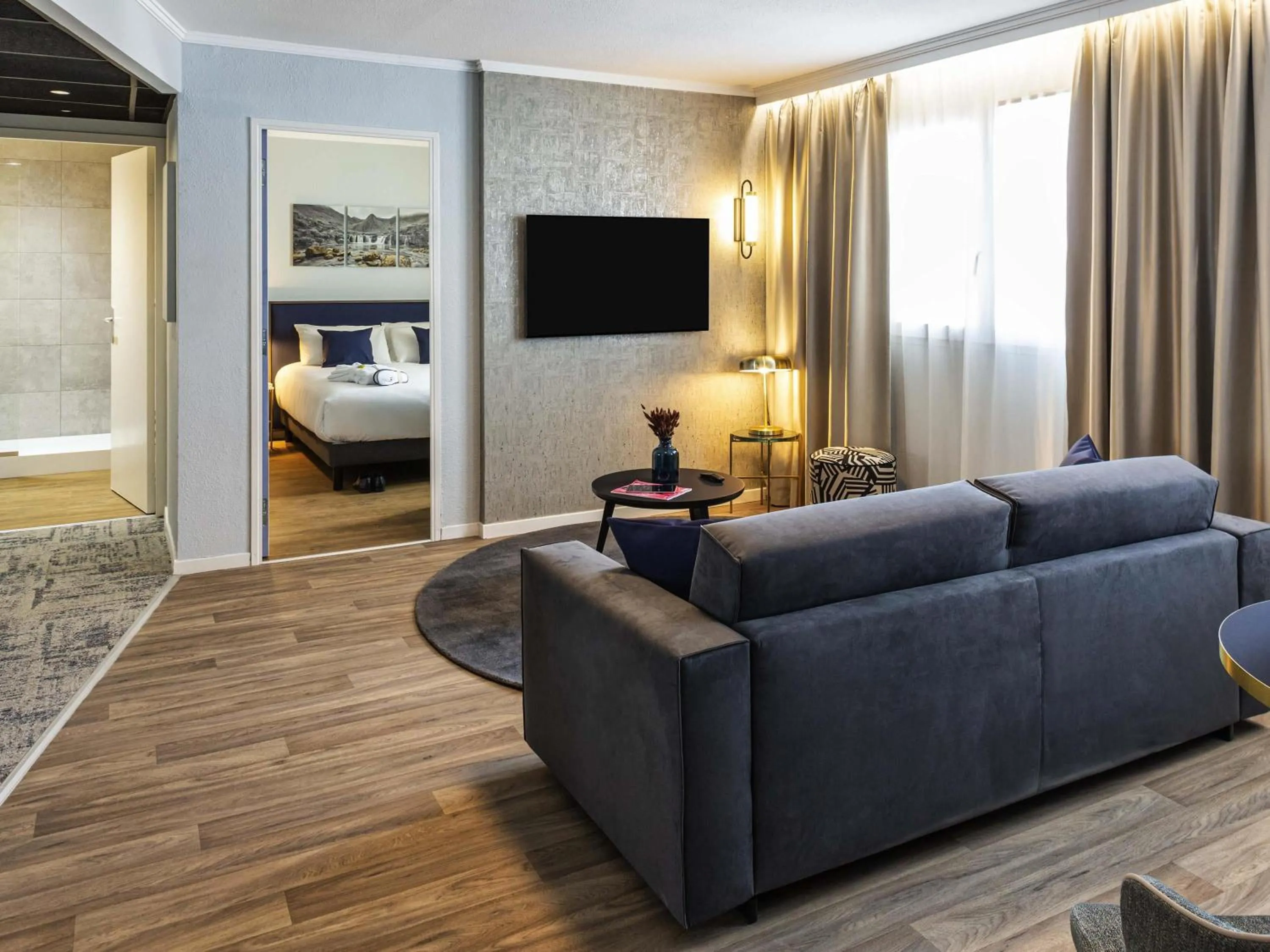 Bedroom, Bed in Mercure Toulouse Aeroport Blagnac