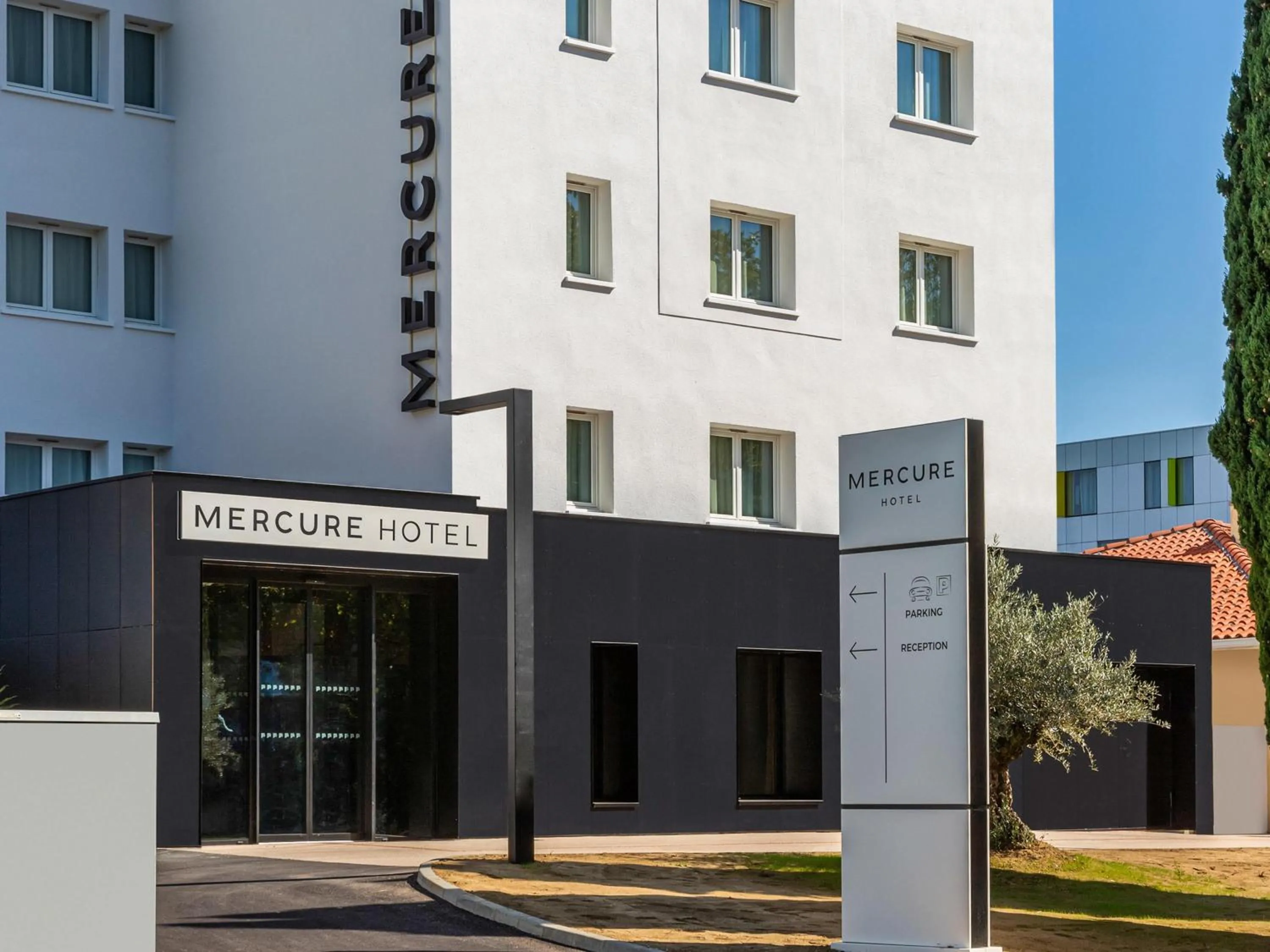 Property building in Mercure Toulouse Aeroport Blagnac
