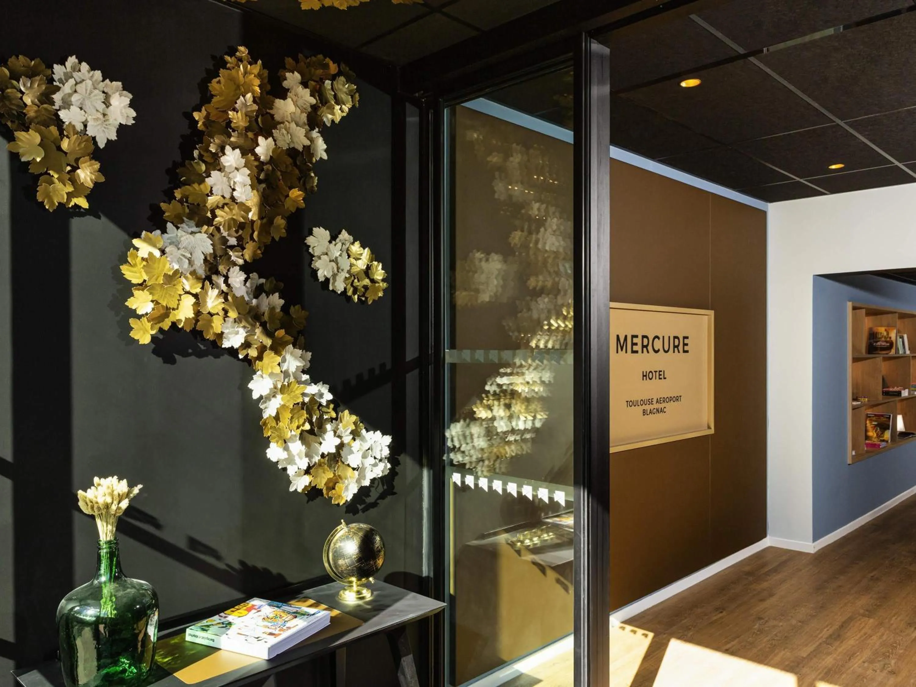 Property building in Mercure Toulouse Aeroport Blagnac