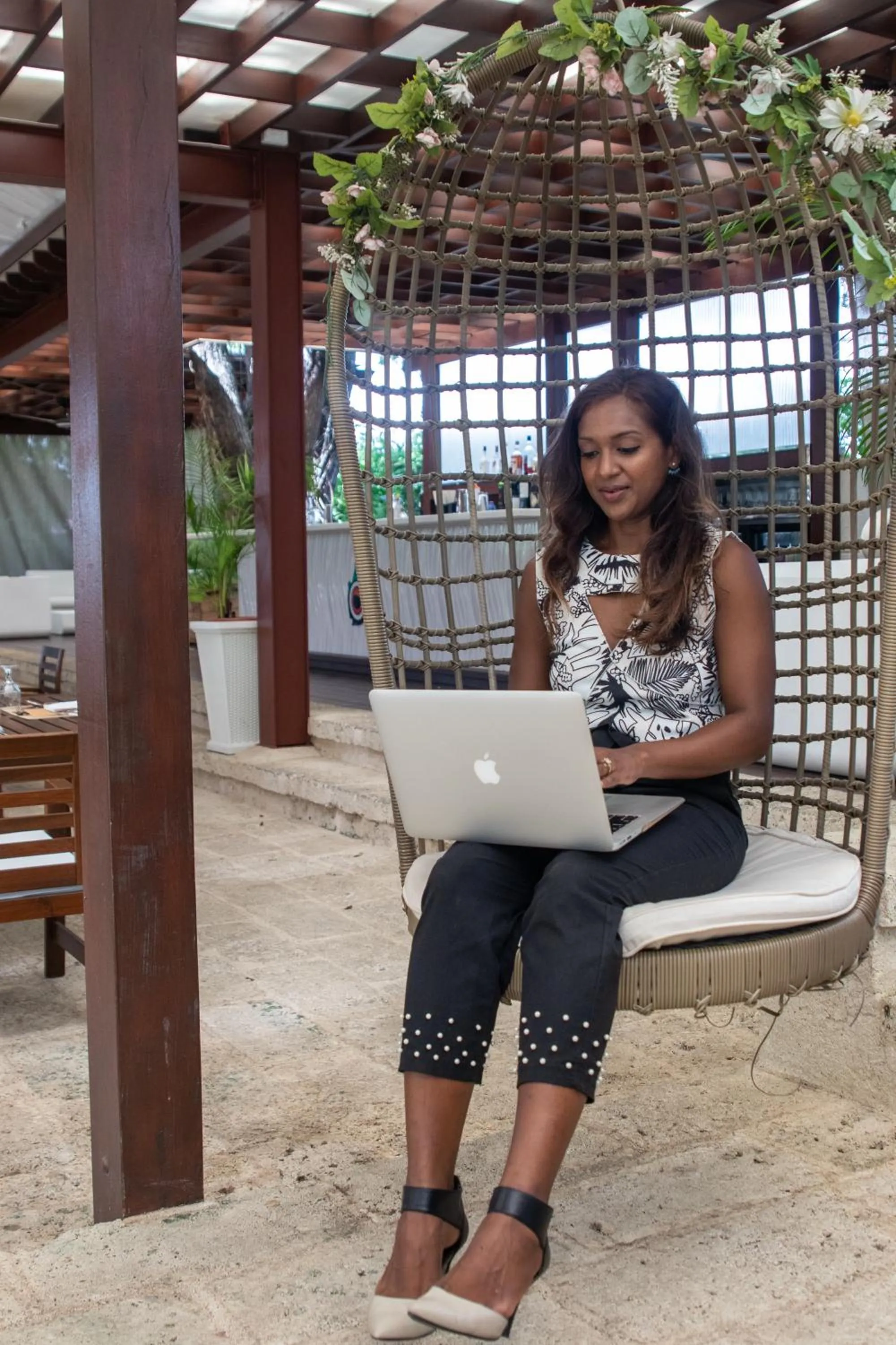 Restaurant/places to eat in Sweetfield Manor