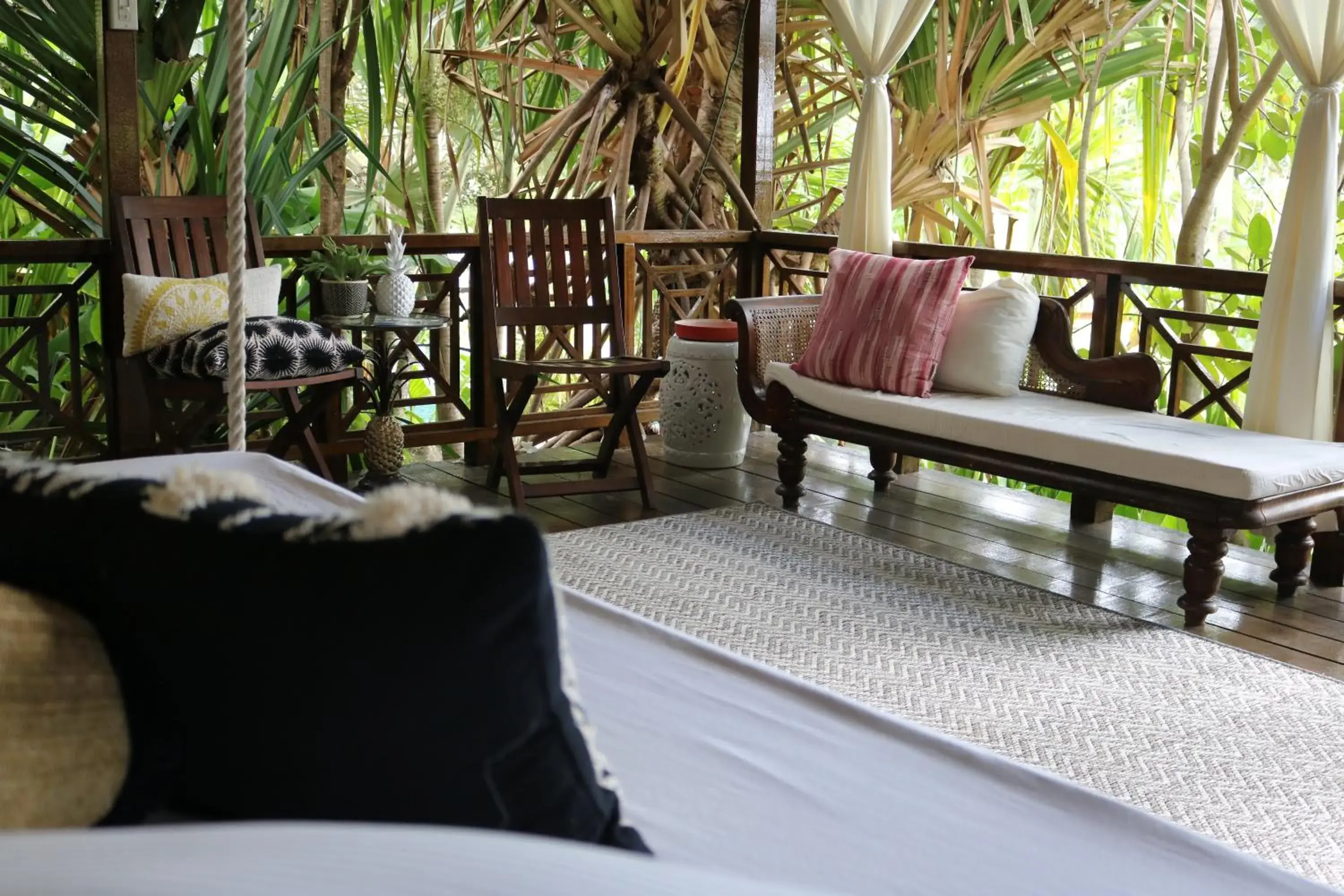 Bananaquit Corner in Sweetfield Manor Bananaquit Corner in Sweetfield Manor