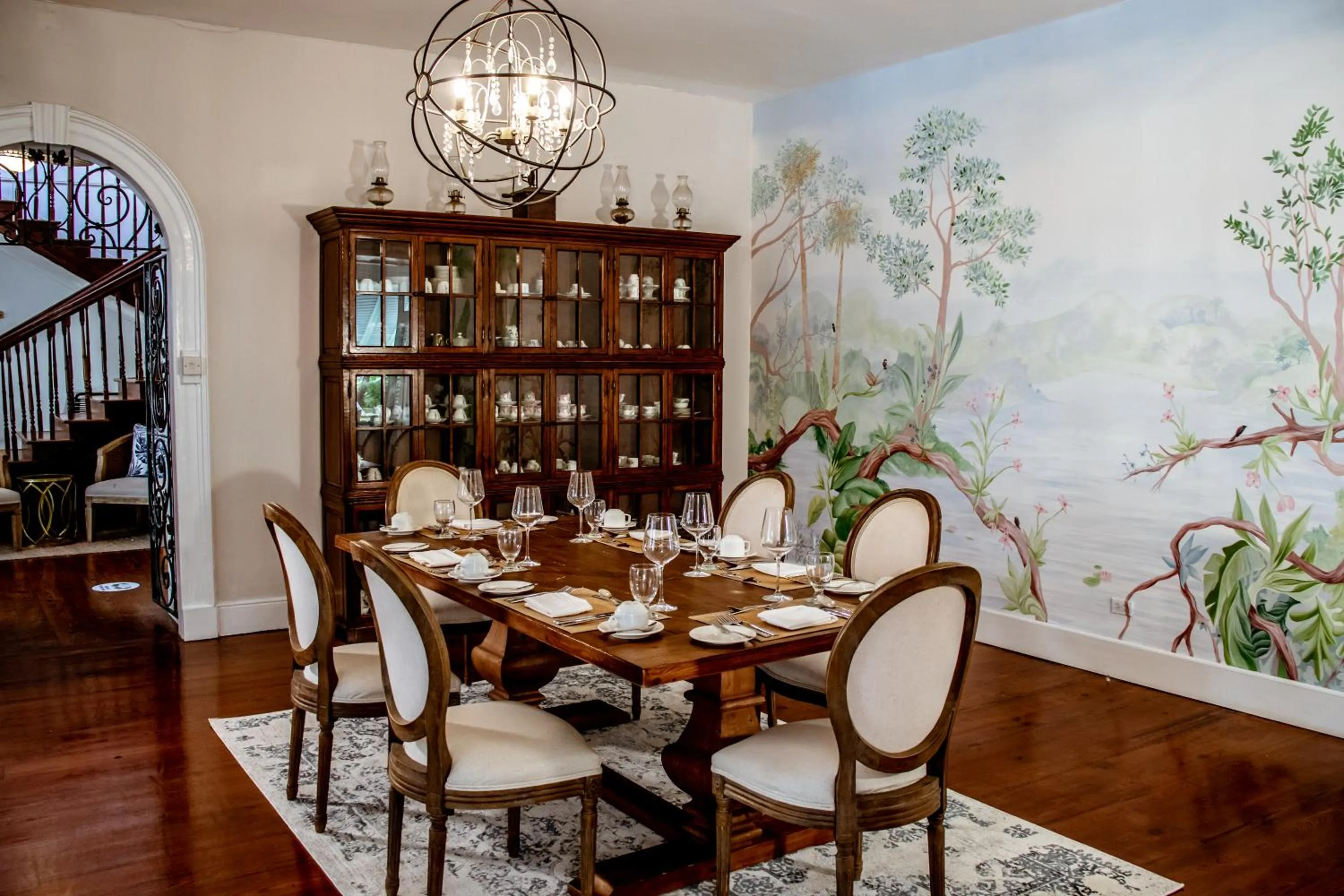 Dining area in Sweetfield Manor