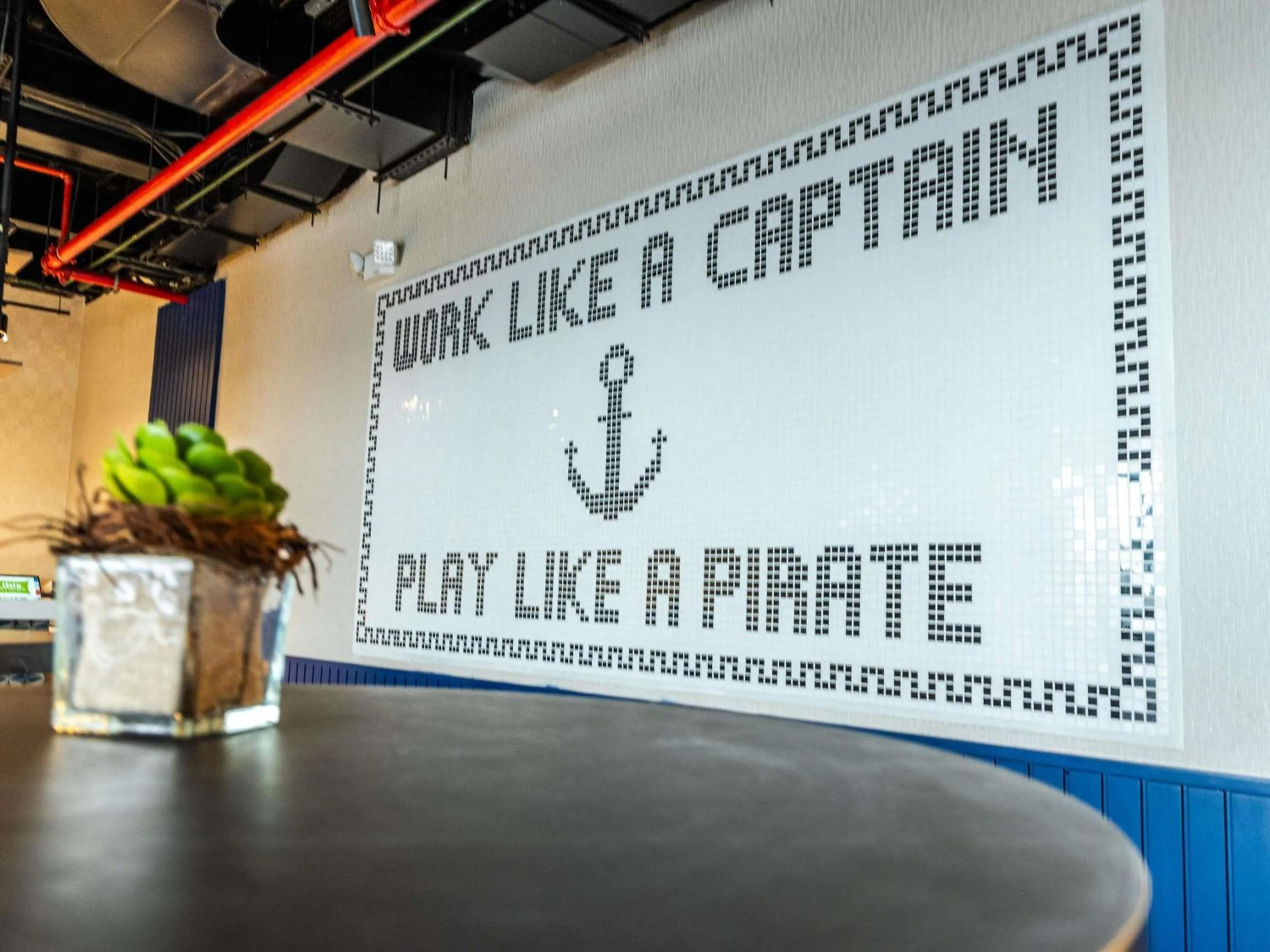 Lounge or bar in Ibis Styles El Malecon Guayaquil