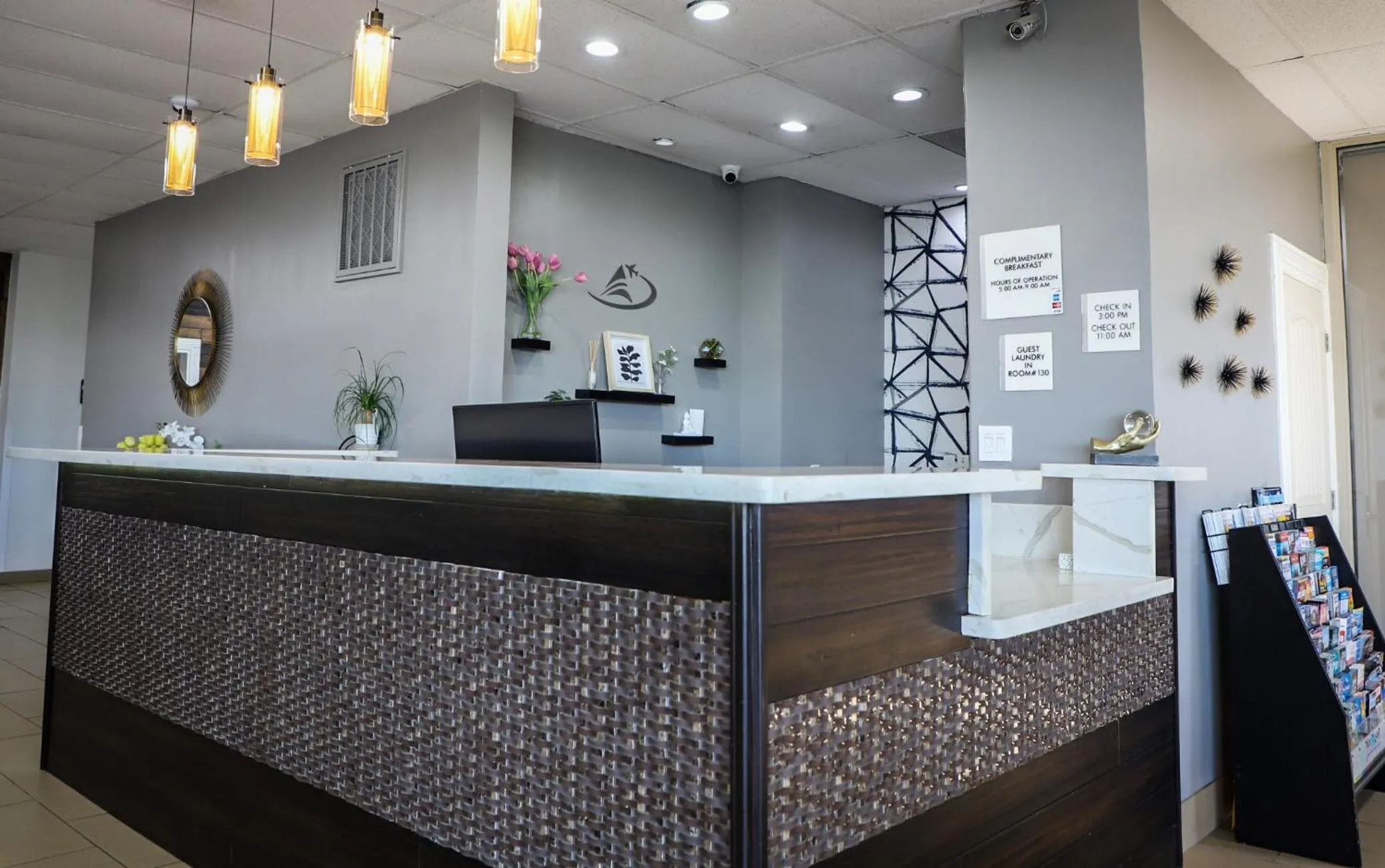 Lobby or reception in Airport Inn