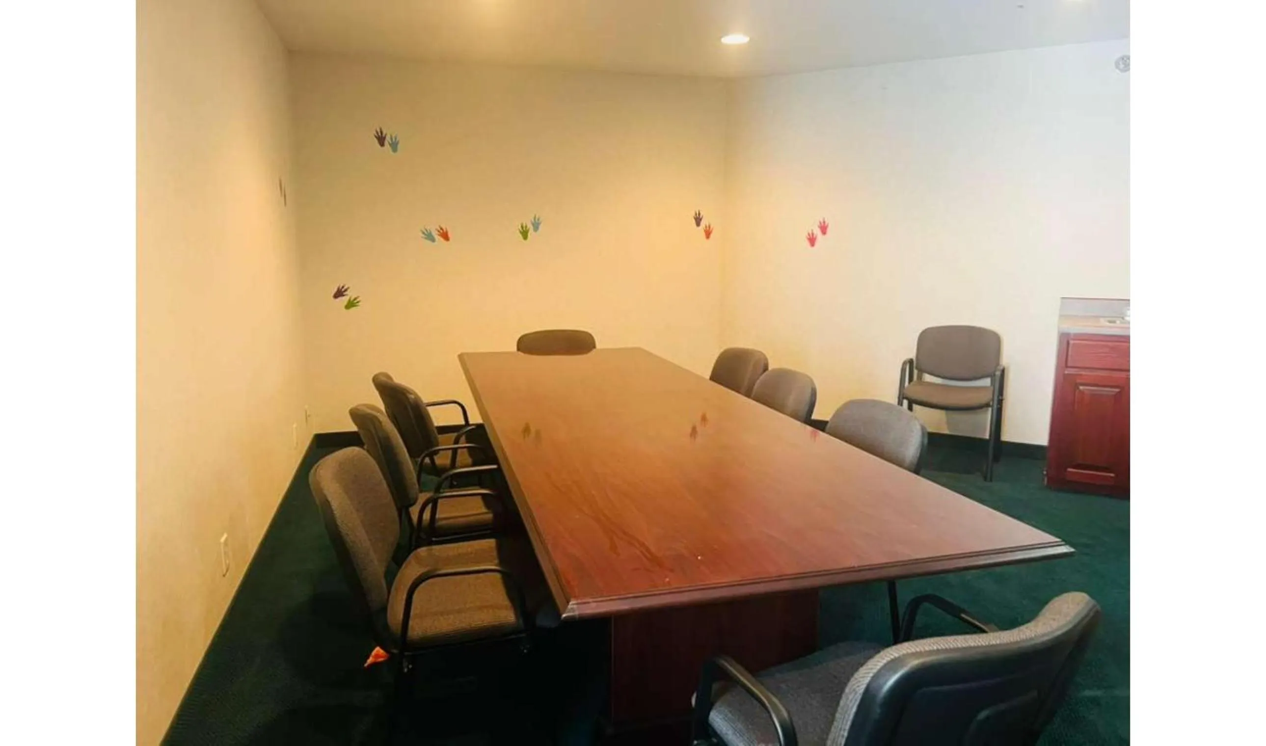 Meeting/conference room in Osage Village Inn Near Lake Ozarks US 54