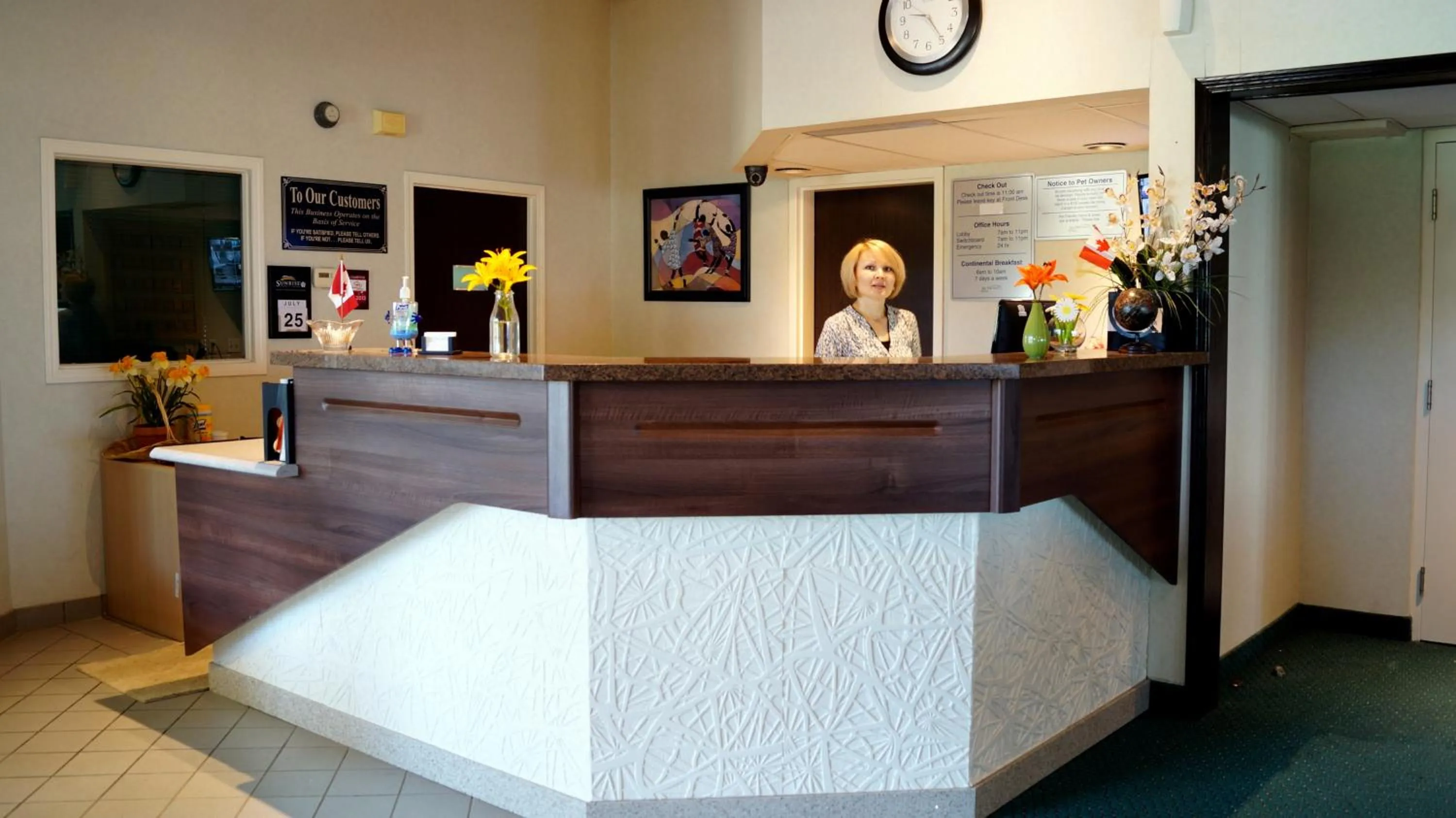 Lobby or reception in Bay Hill Inns & Suites