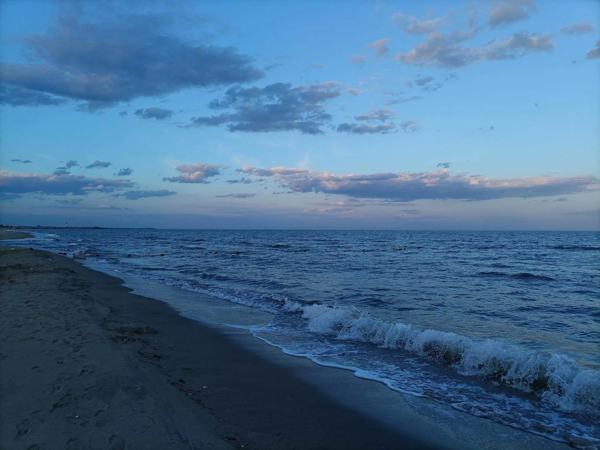 Kyriad Marvelous Hotel Qinhuangdao Nandaihe