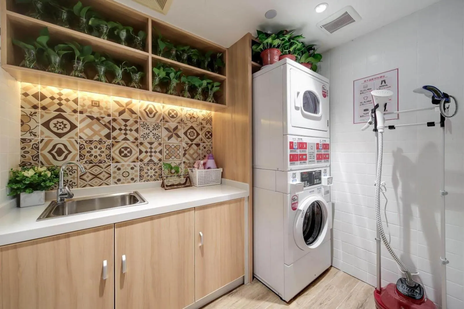 Magnotel Nanjing University of Aeronautics and Astronautics Shengtai West Road