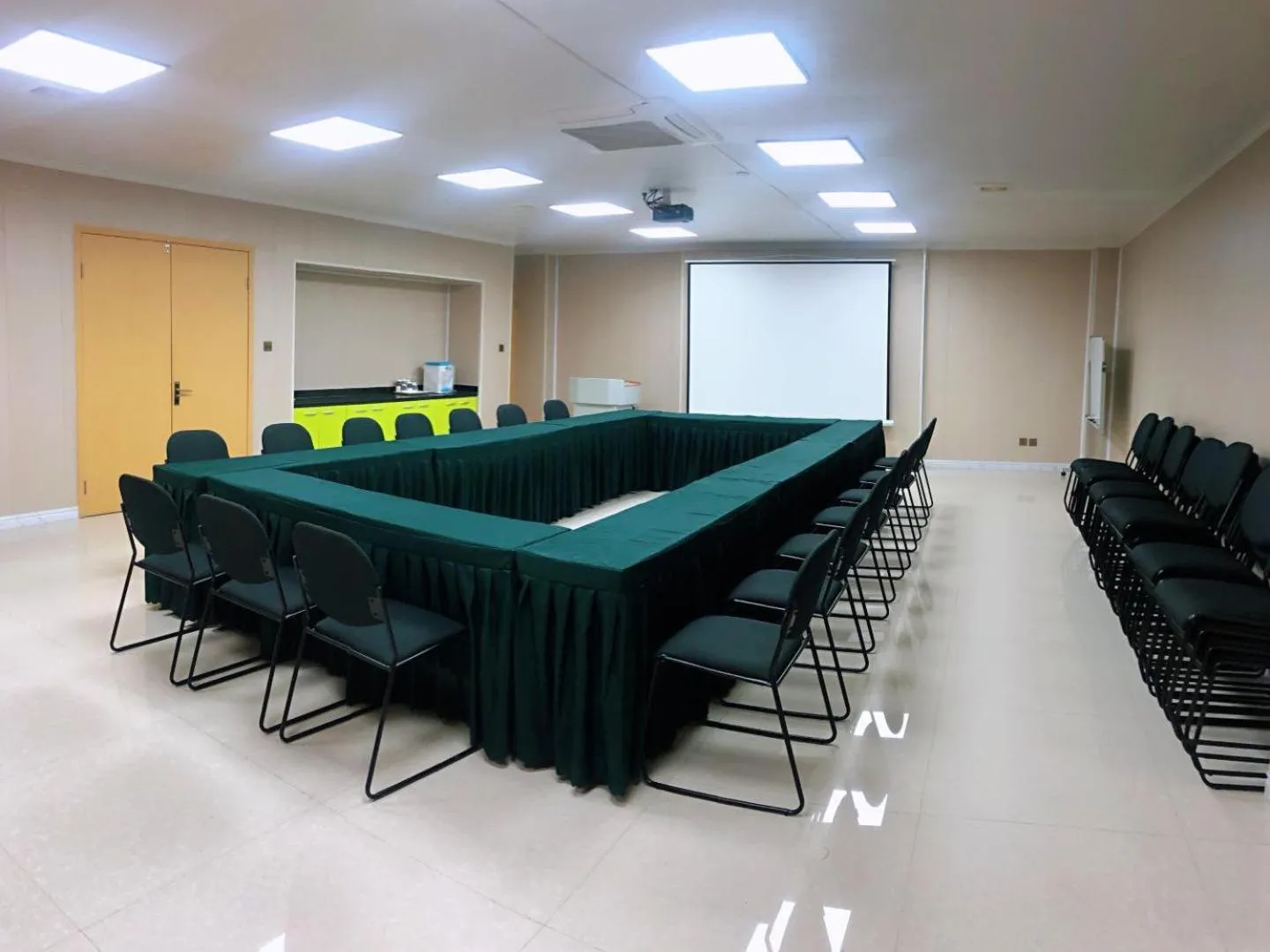 Jinjiang Inn Select Zhenjiang Xijingdu Daxi Road