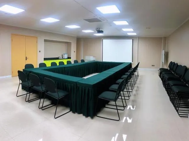 Jinjiang Inn Select Zhenjiang Xijingdu Daxi Road