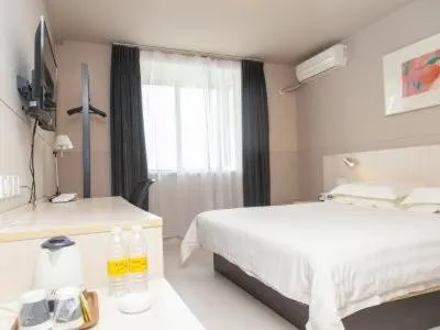 Jinjiang Inn Jurong Renmin Road Gexianhu Park