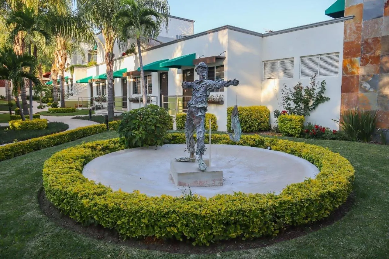 Property building in Hotel del Pescador