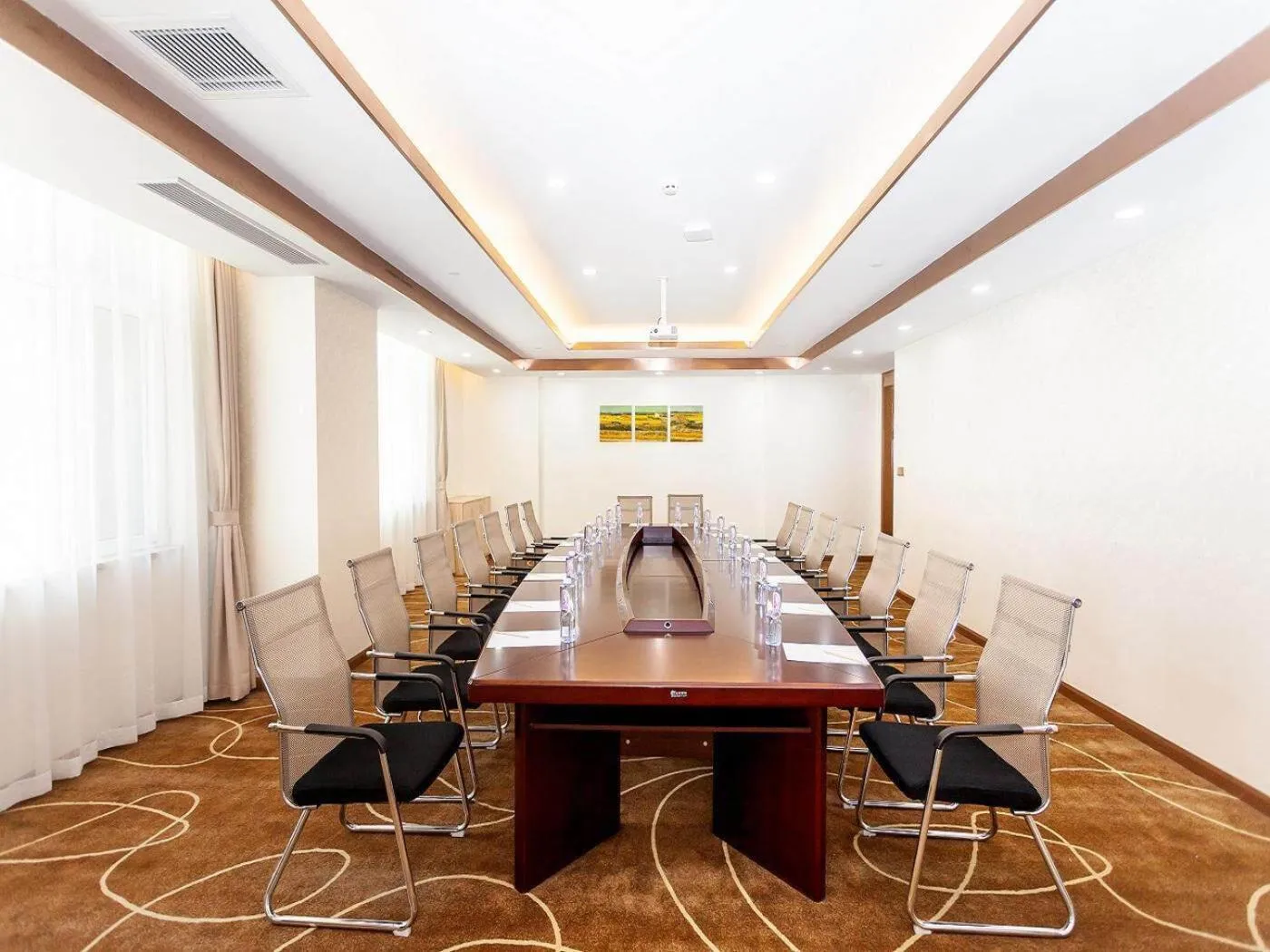 Kyriad Marvelous Hotel Weihai Railway Station