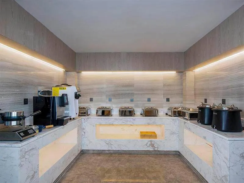 Kyriad Hotel Luoyang Longmen Railway Station